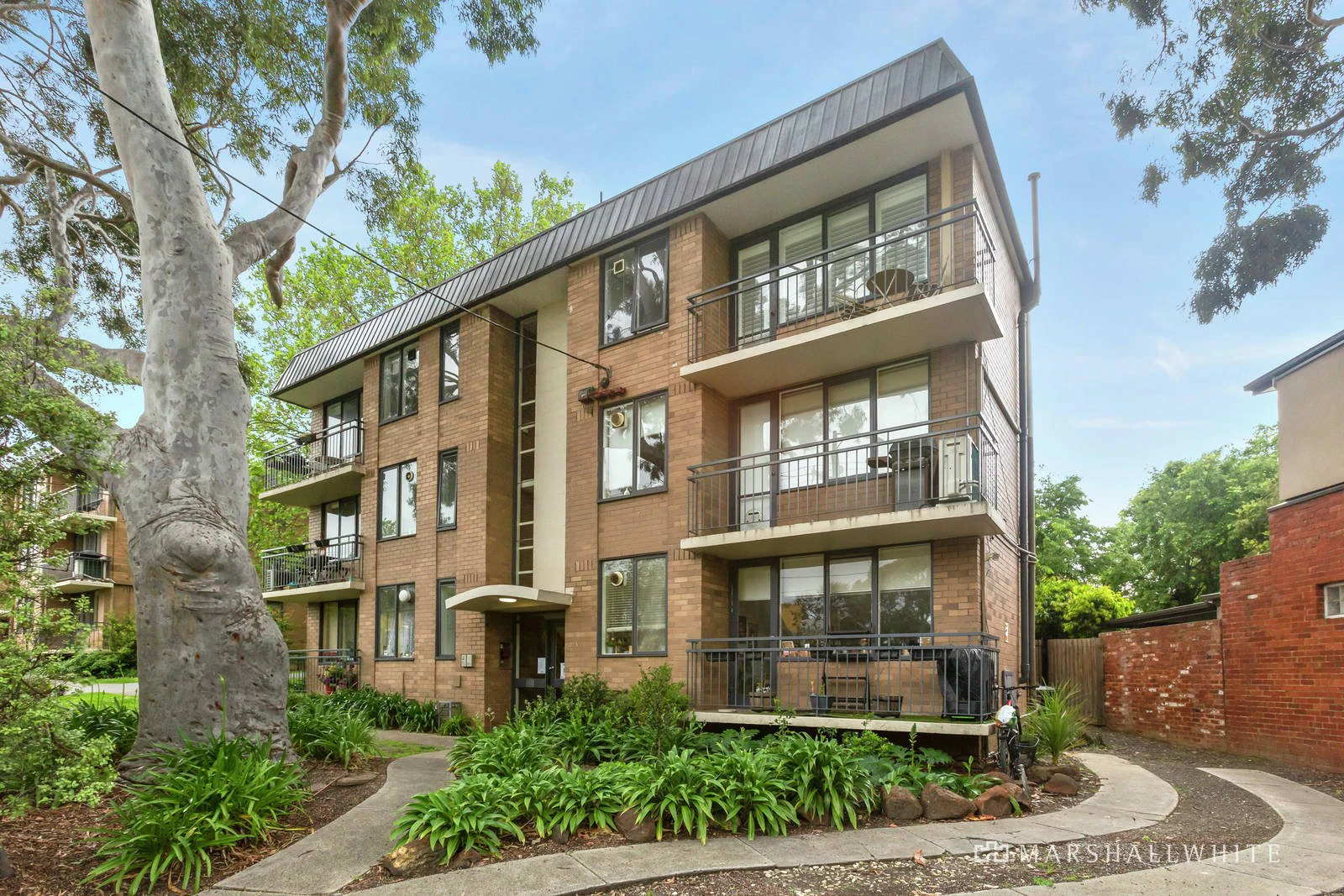 apartment building