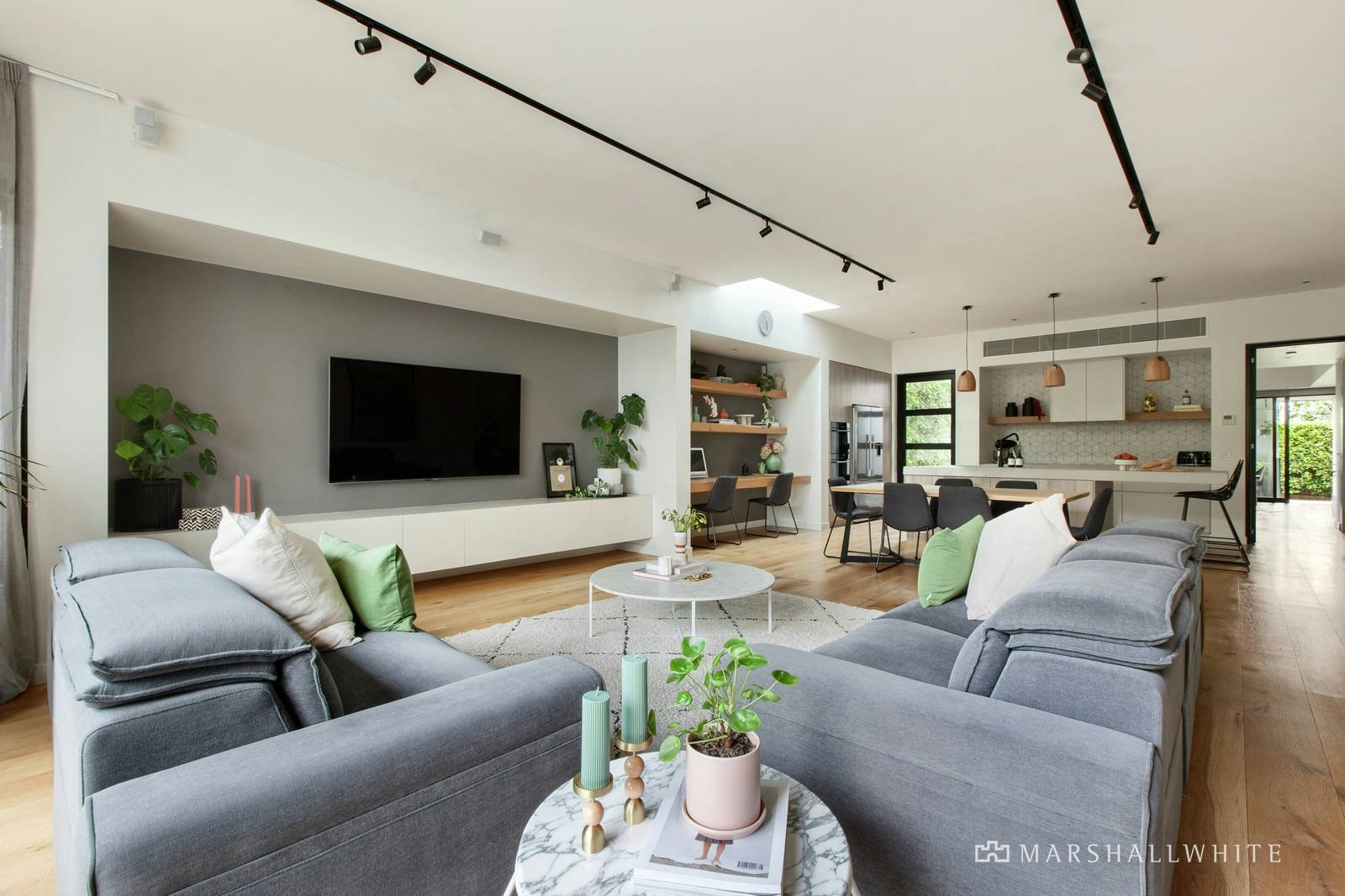 2/18 Wiseman Street, Hawthorn East, VIC