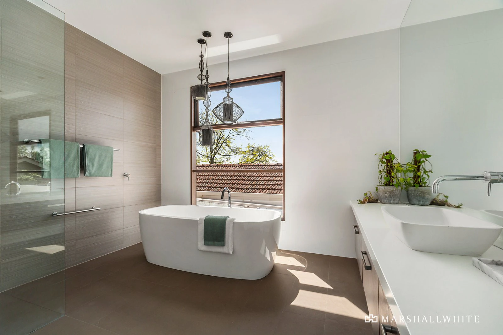 32 Rosedale Road, Glen Iris, VIC