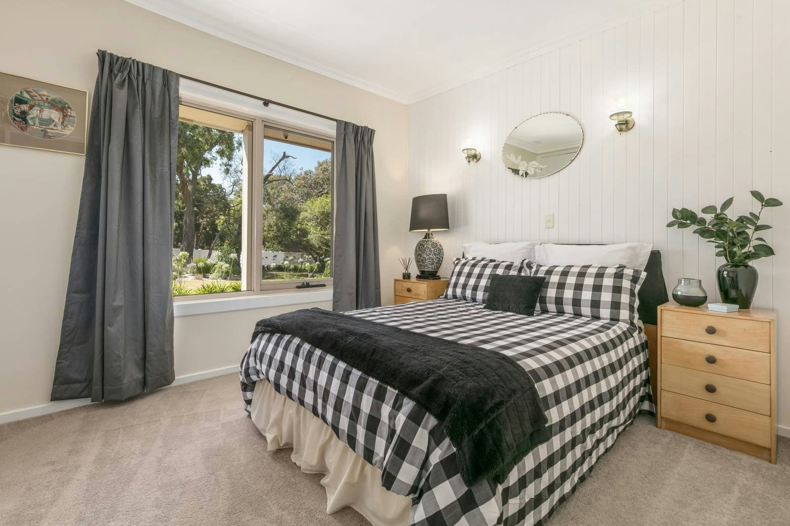 128 Winona Road, Mount Eliza, VIC