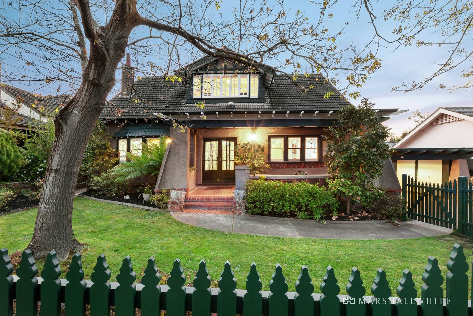 13 Black Street, Mont Albert, VIC