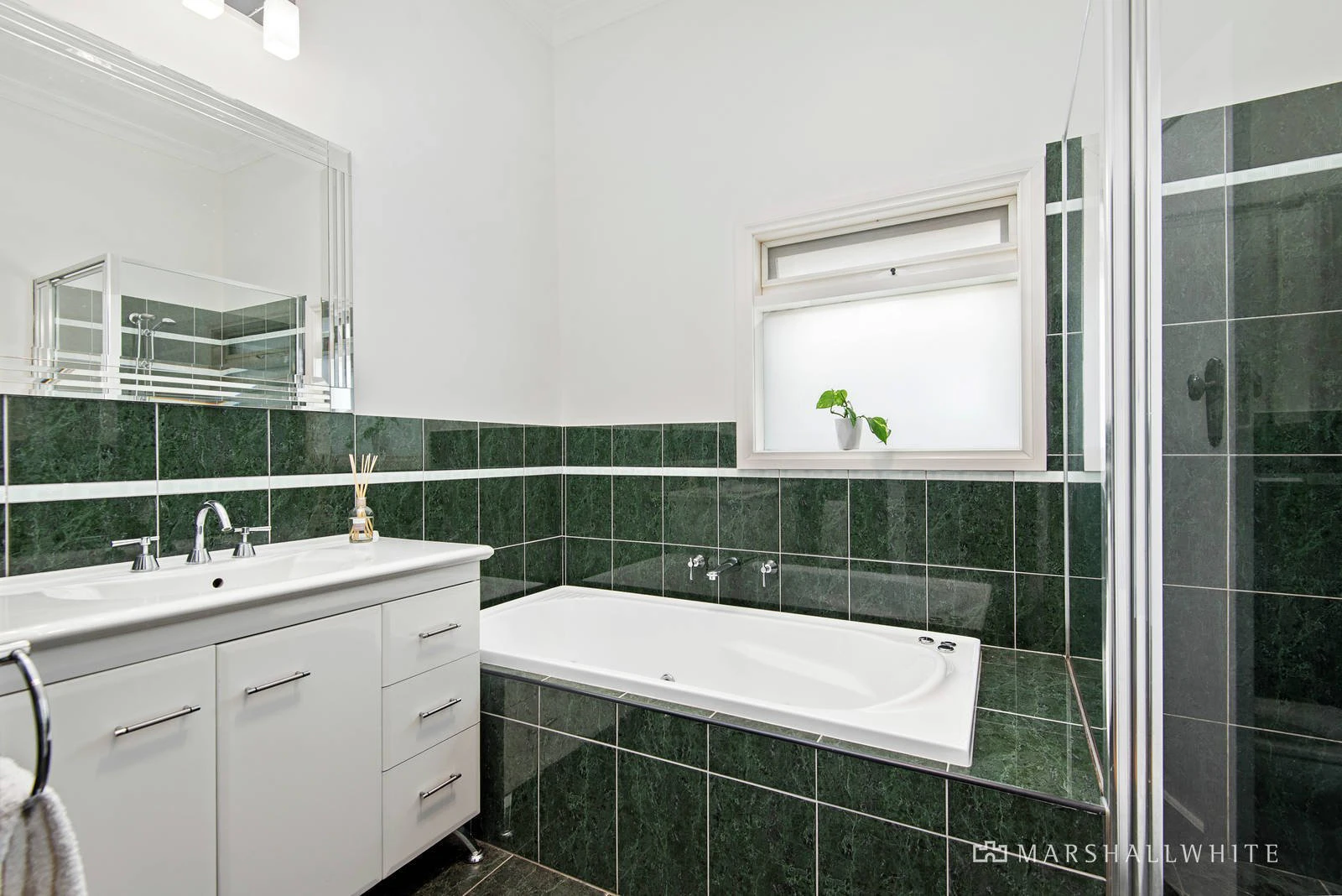 56 Dent Street, Glen Iris, VIC