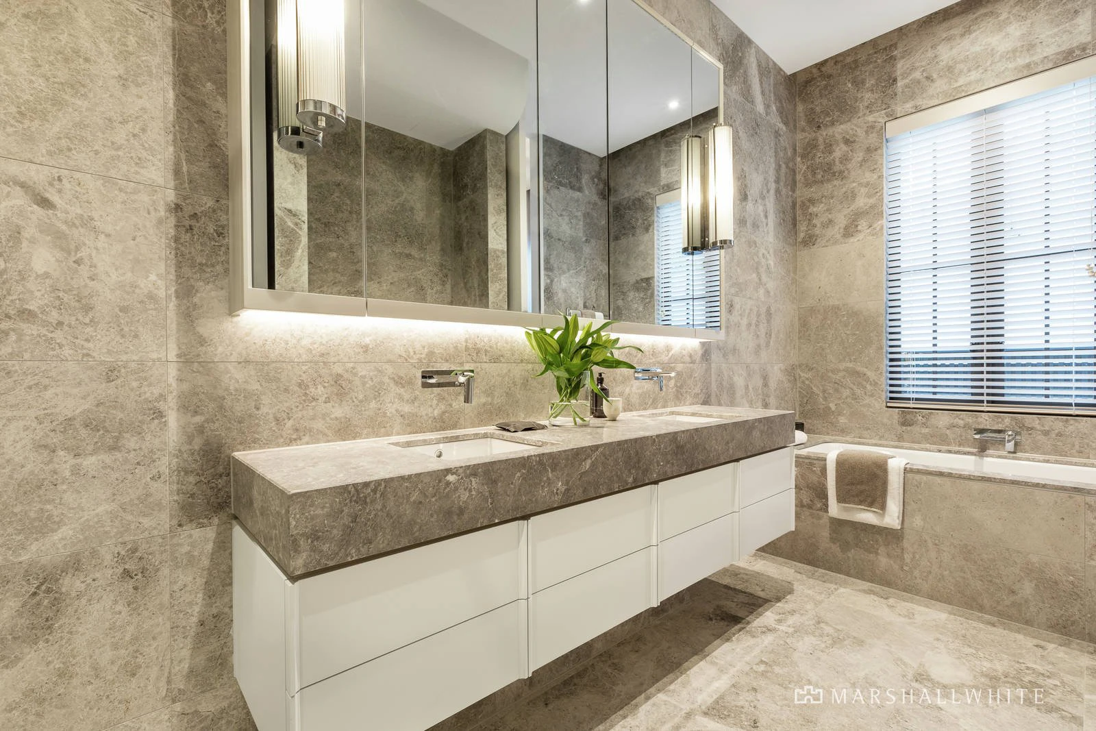 38a Howard Street, Glen Iris, VIC