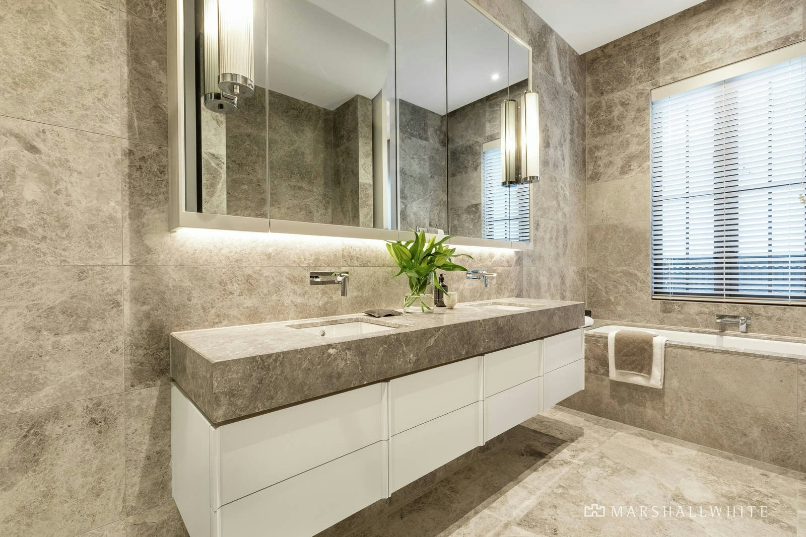 38a Howard Street, Glen Iris, VIC