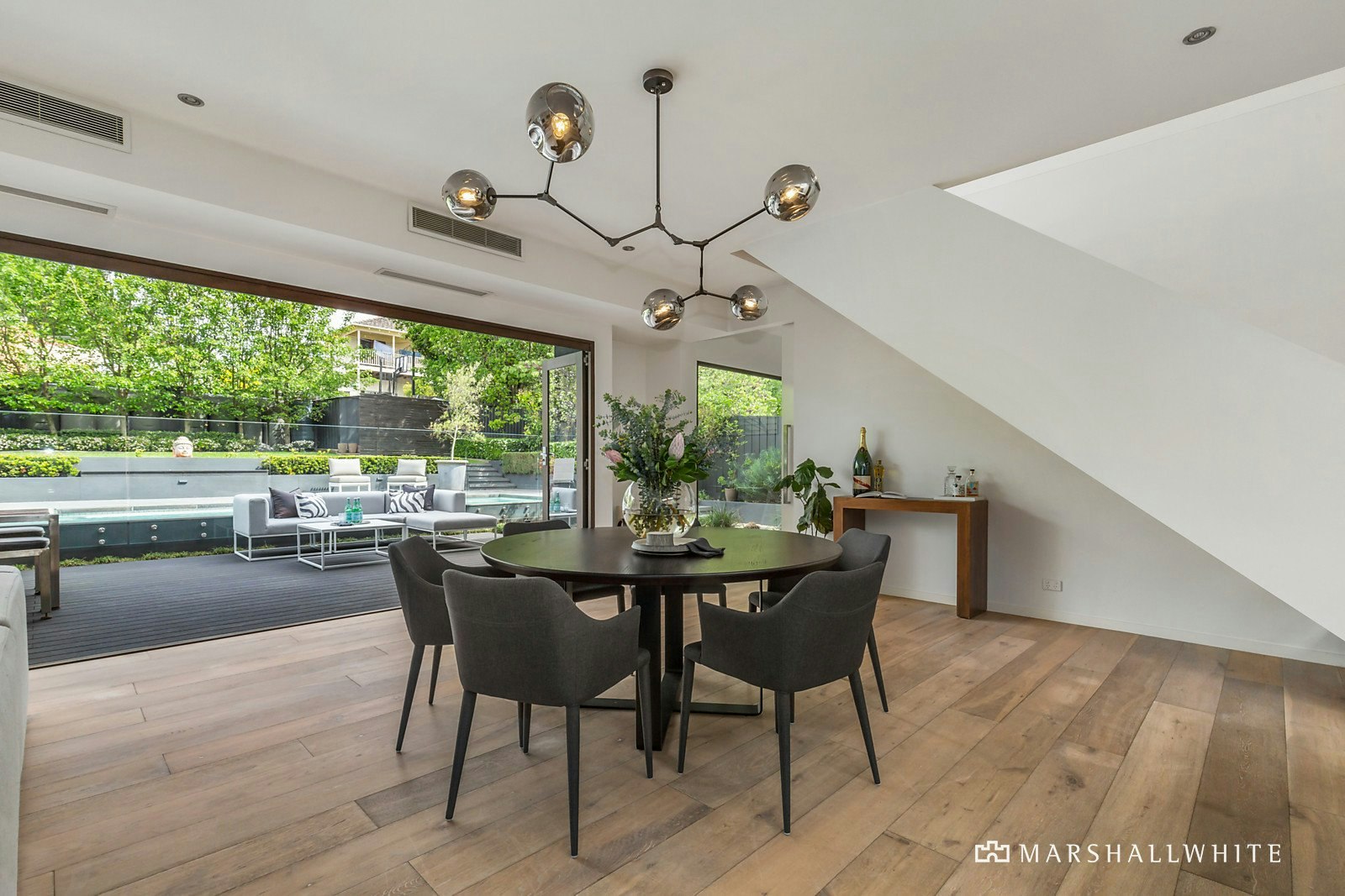 32 Rosedale Road, Glen Iris, VIC