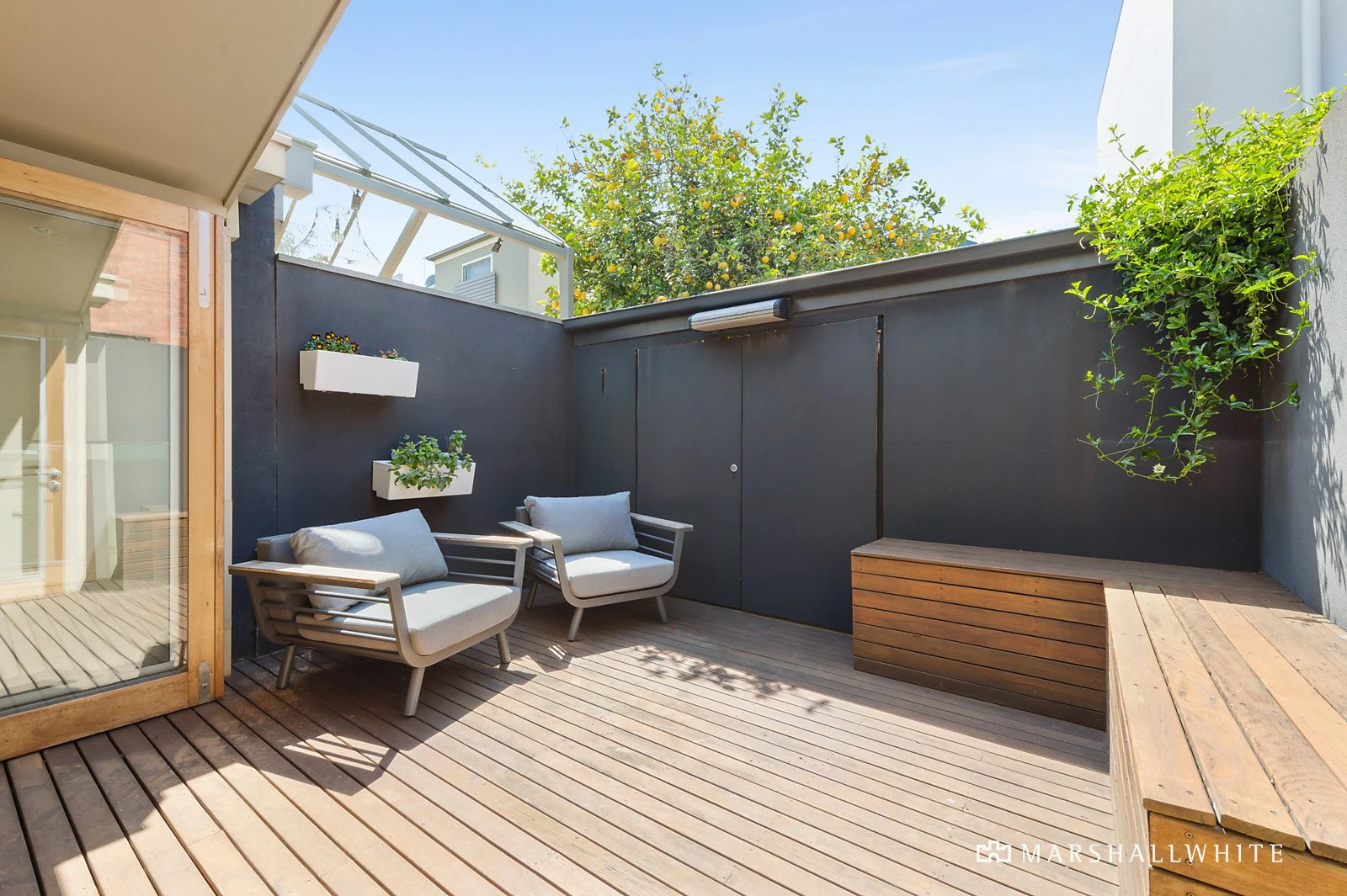 13 Cardigan Place, Albert Park, VIC