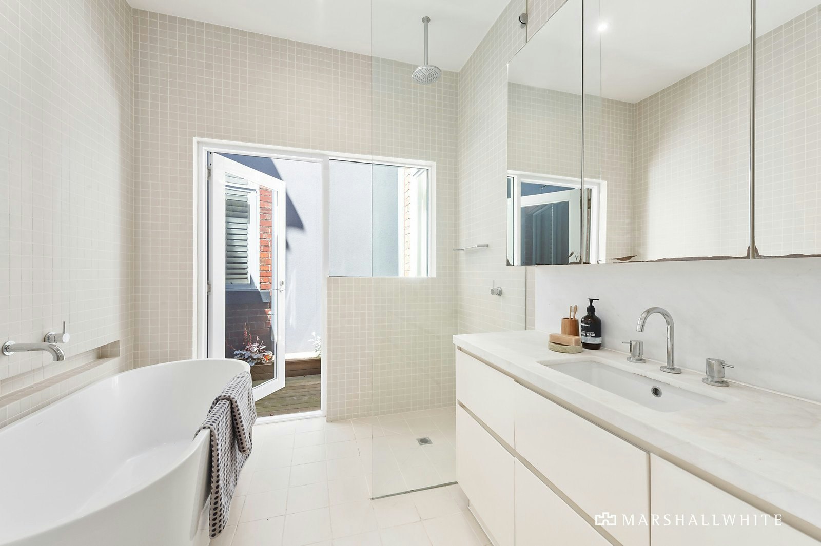 13 Cardigan Place, Albert Park, VIC