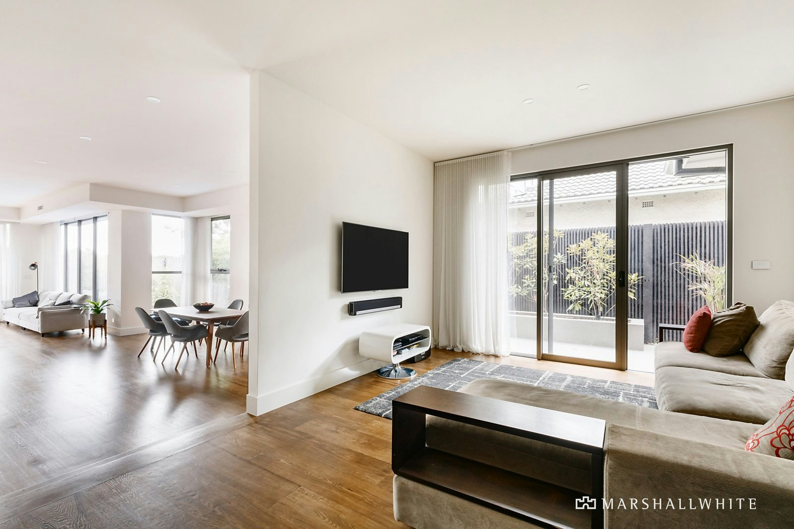 1/10 Albion Road, Glen Iris, VIC