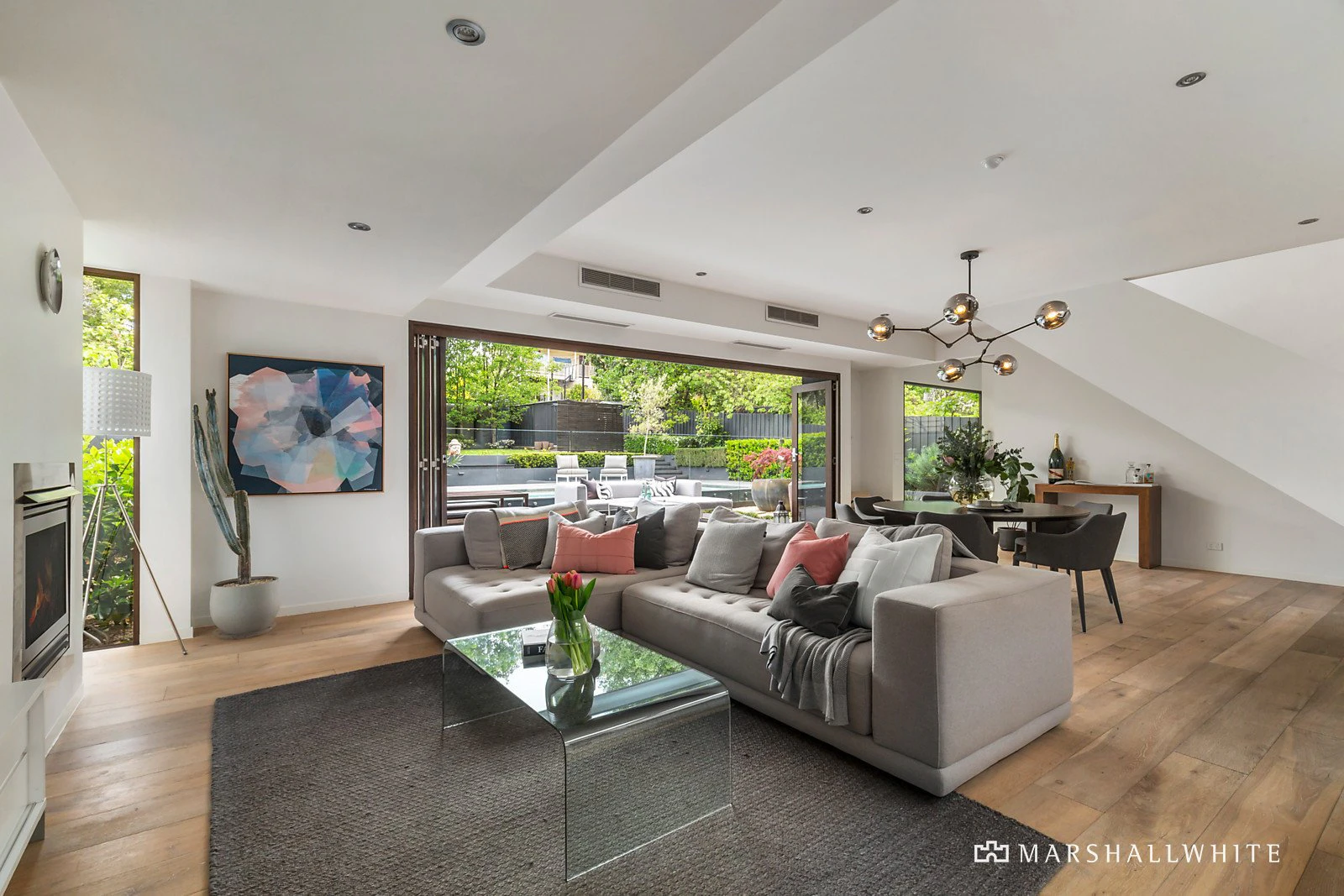 32 Rosedale Road, Glen Iris, VIC