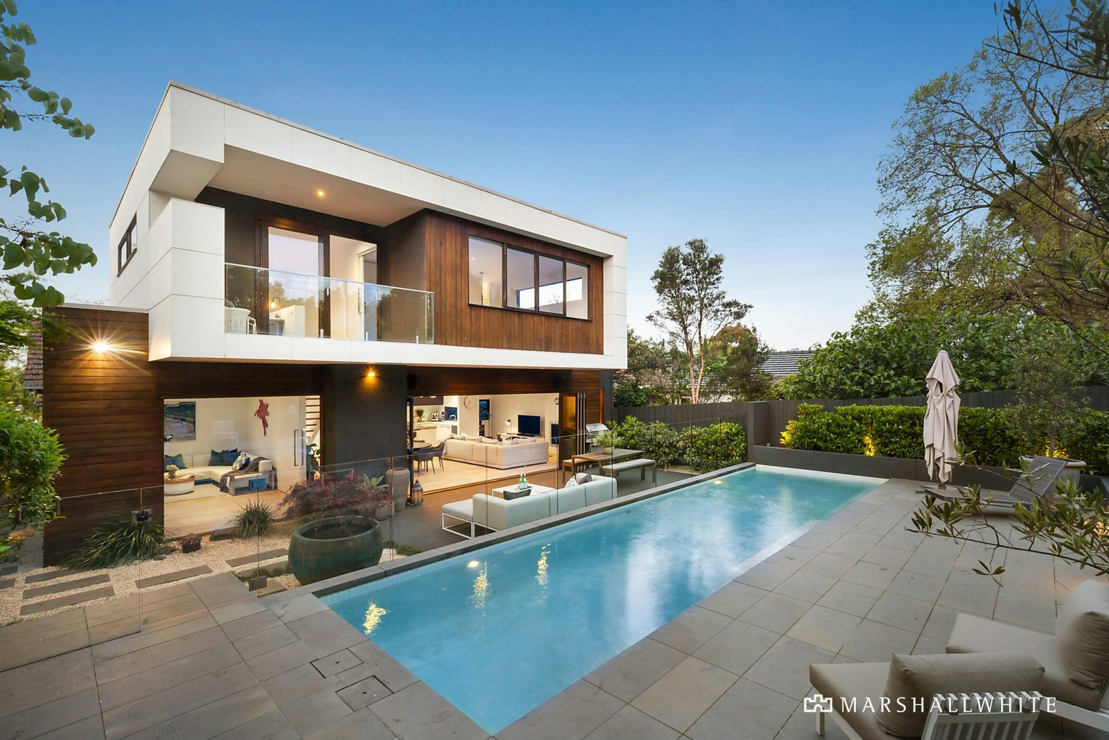 32 Rosedale Road, Glen Iris, VIC