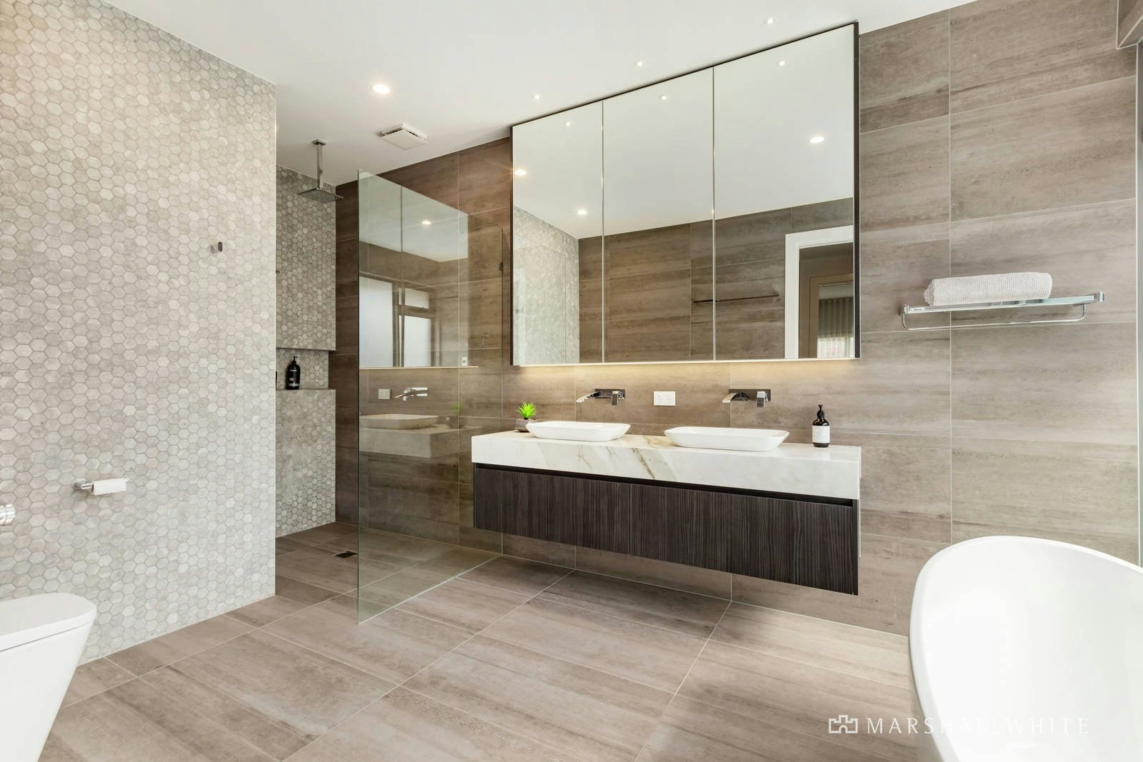 1/10 Albion Road, Glen Iris, VIC