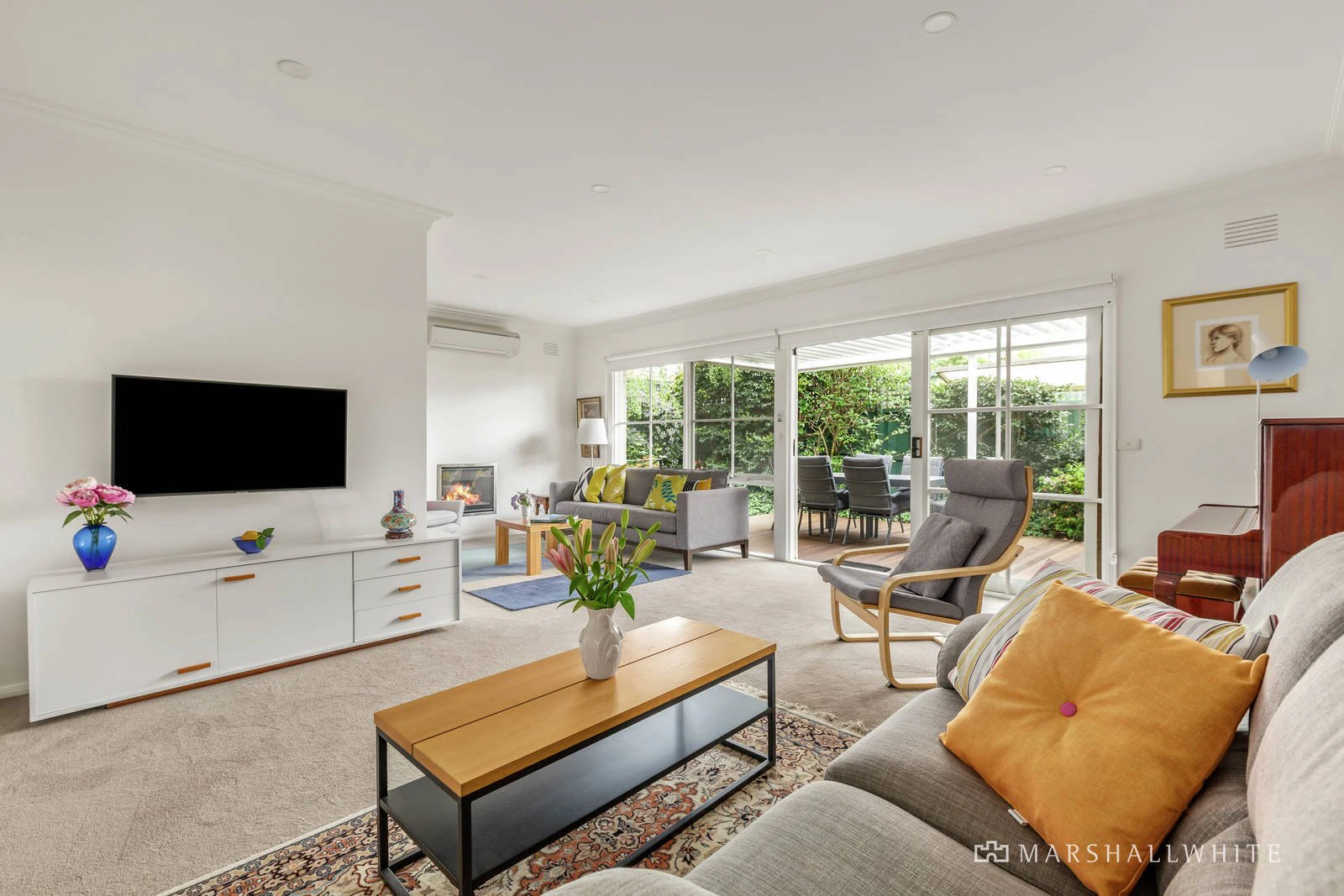 2/9 Kardella Street, Malvern East, VIC