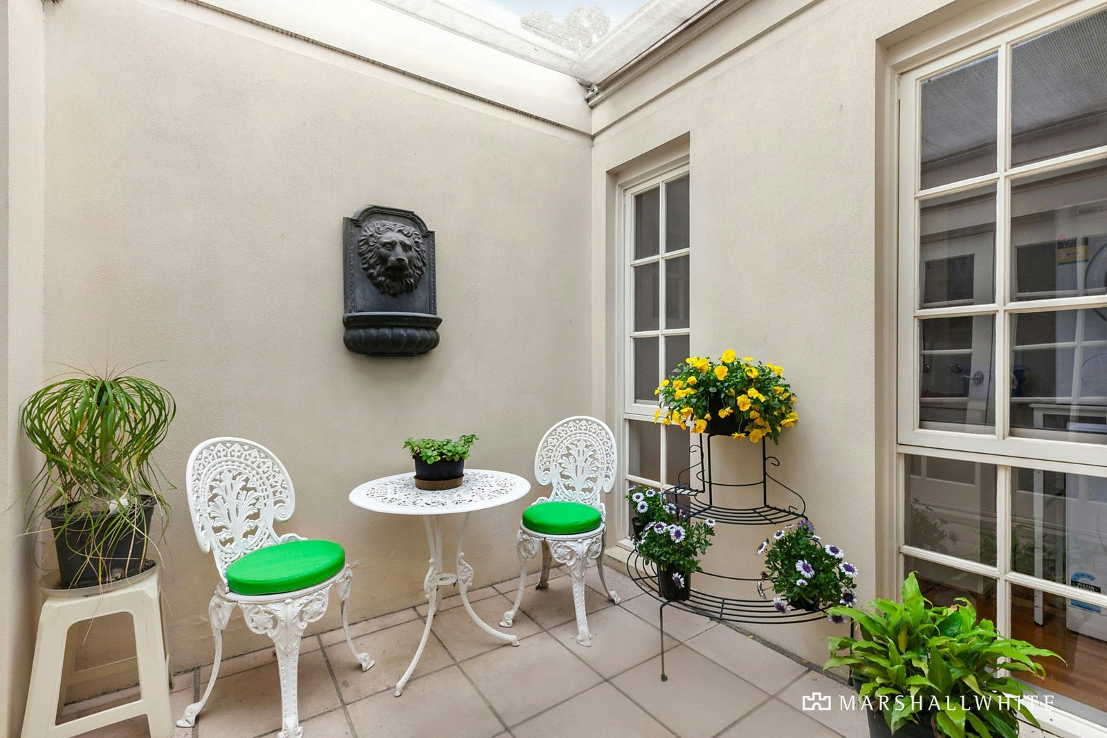 2/1 Kitchener Street, Deepdene, VIC