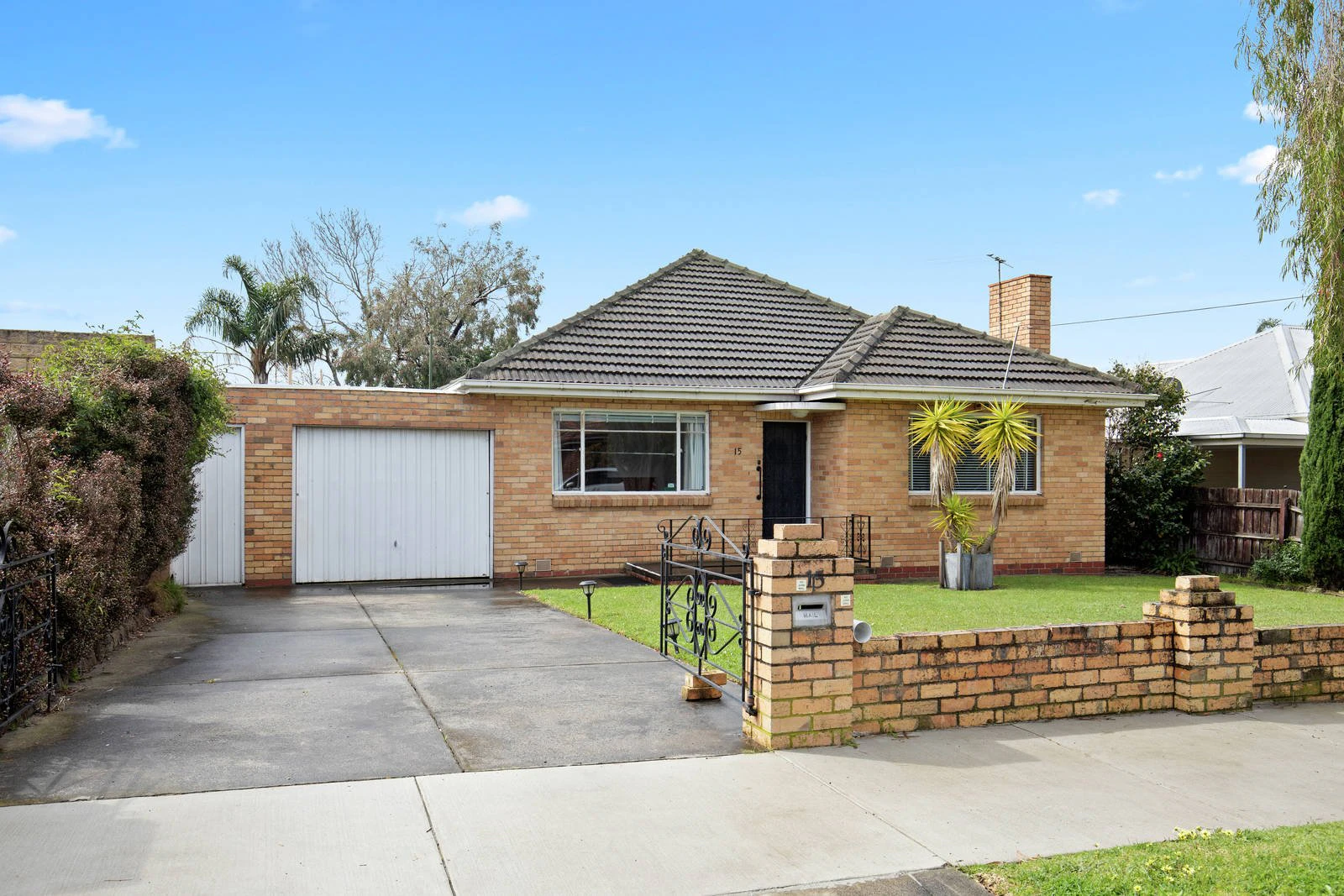 15 Royalty Avenue, Highett, VIC