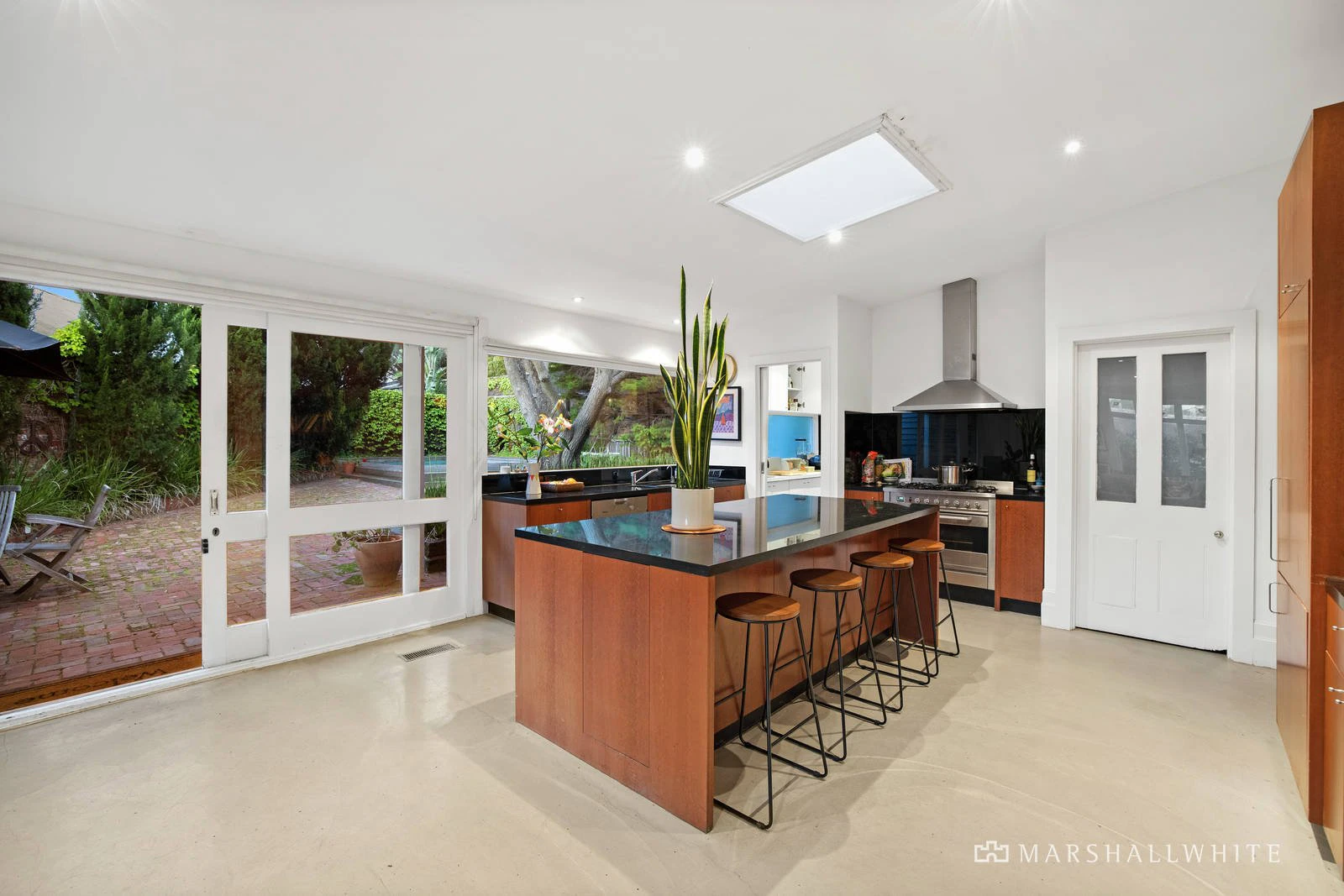 29 Holyrood Street, Hampton, VIC