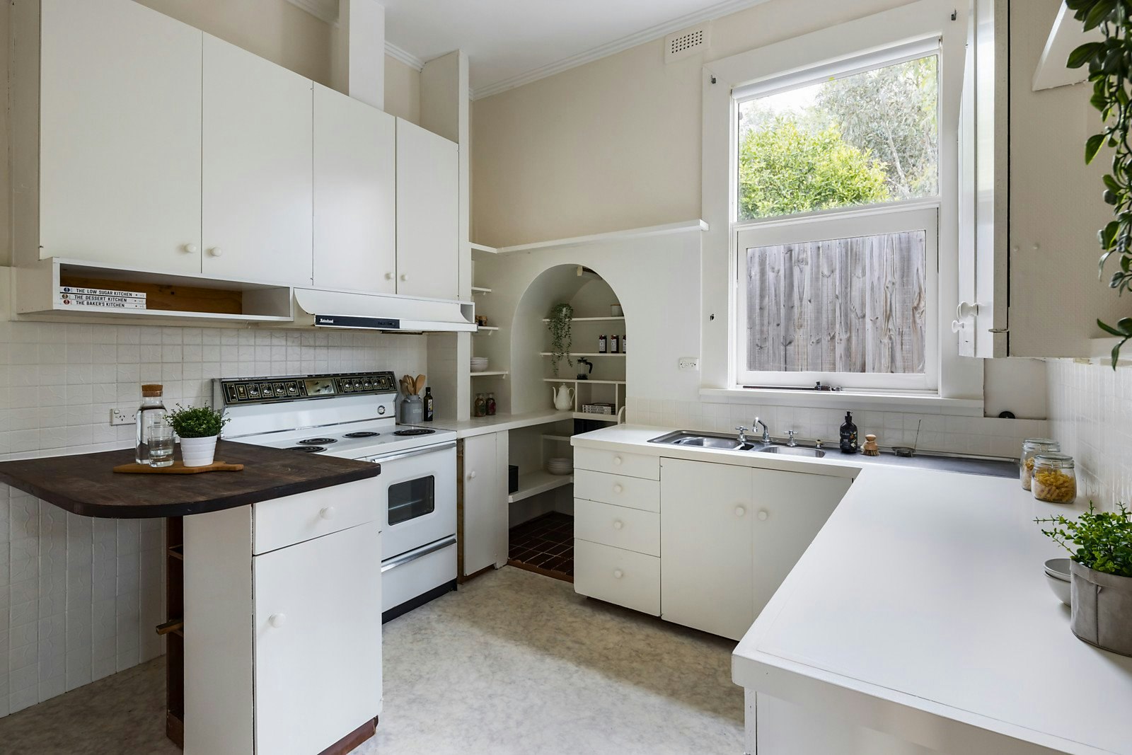 6 Henry Street, Kew, VIC