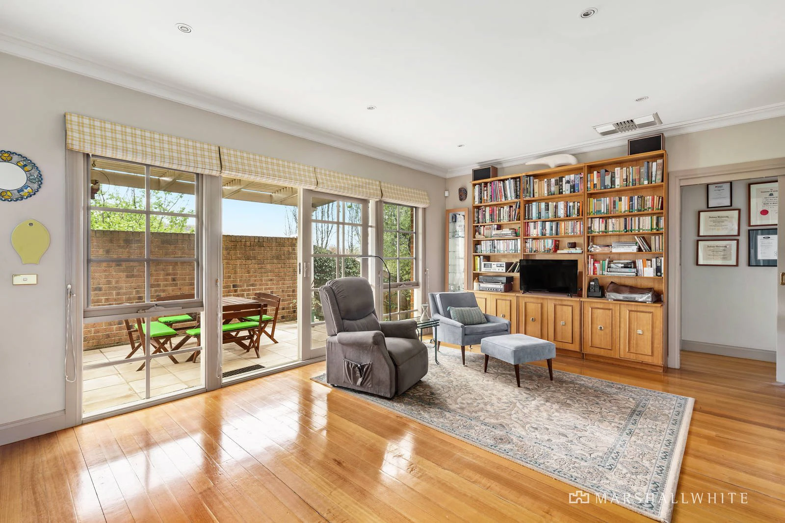 2/1 Kitchener Street, Deepdene, VIC