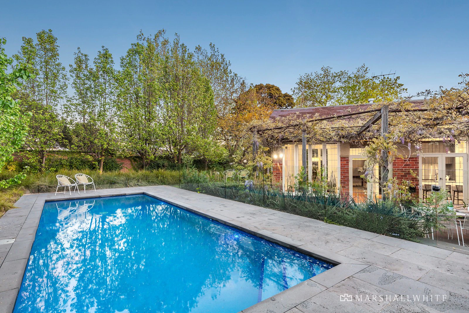 23 Rubens Grove, Canterbury, VIC
