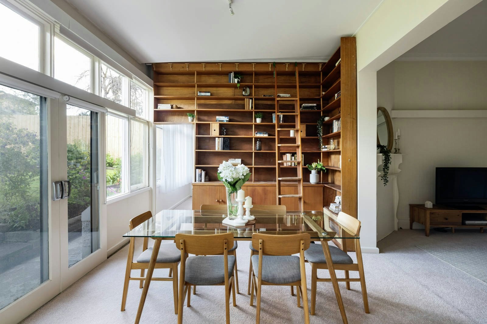 6 Henry Street, Kew, VIC