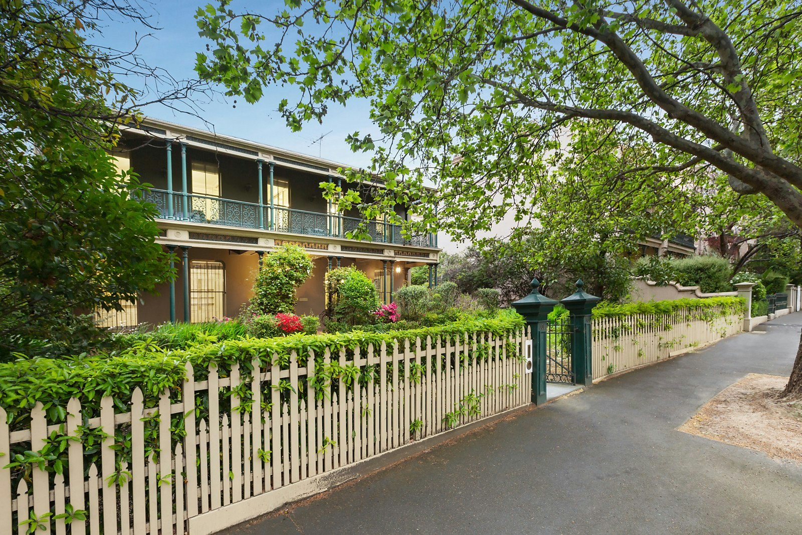 97-105 Rathdowne Street, Carlton, VIC