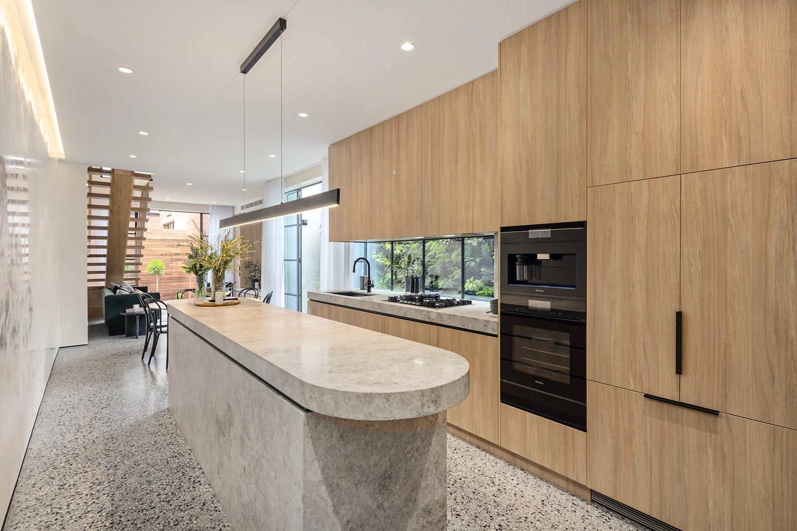 103 Kerferd Road, Albert Park, VIC