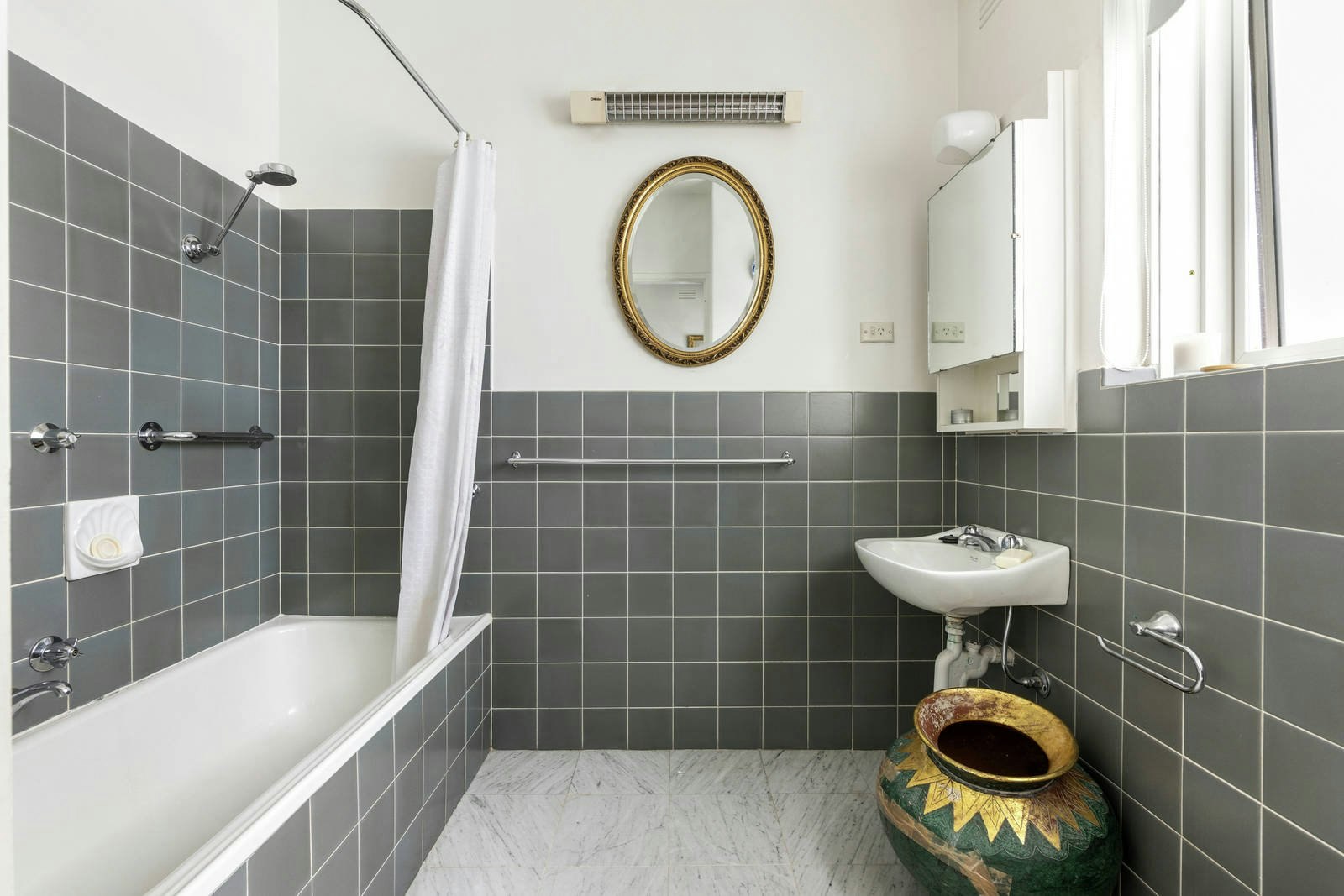 8/127 Riversdale Road, Hawthorn, VIC