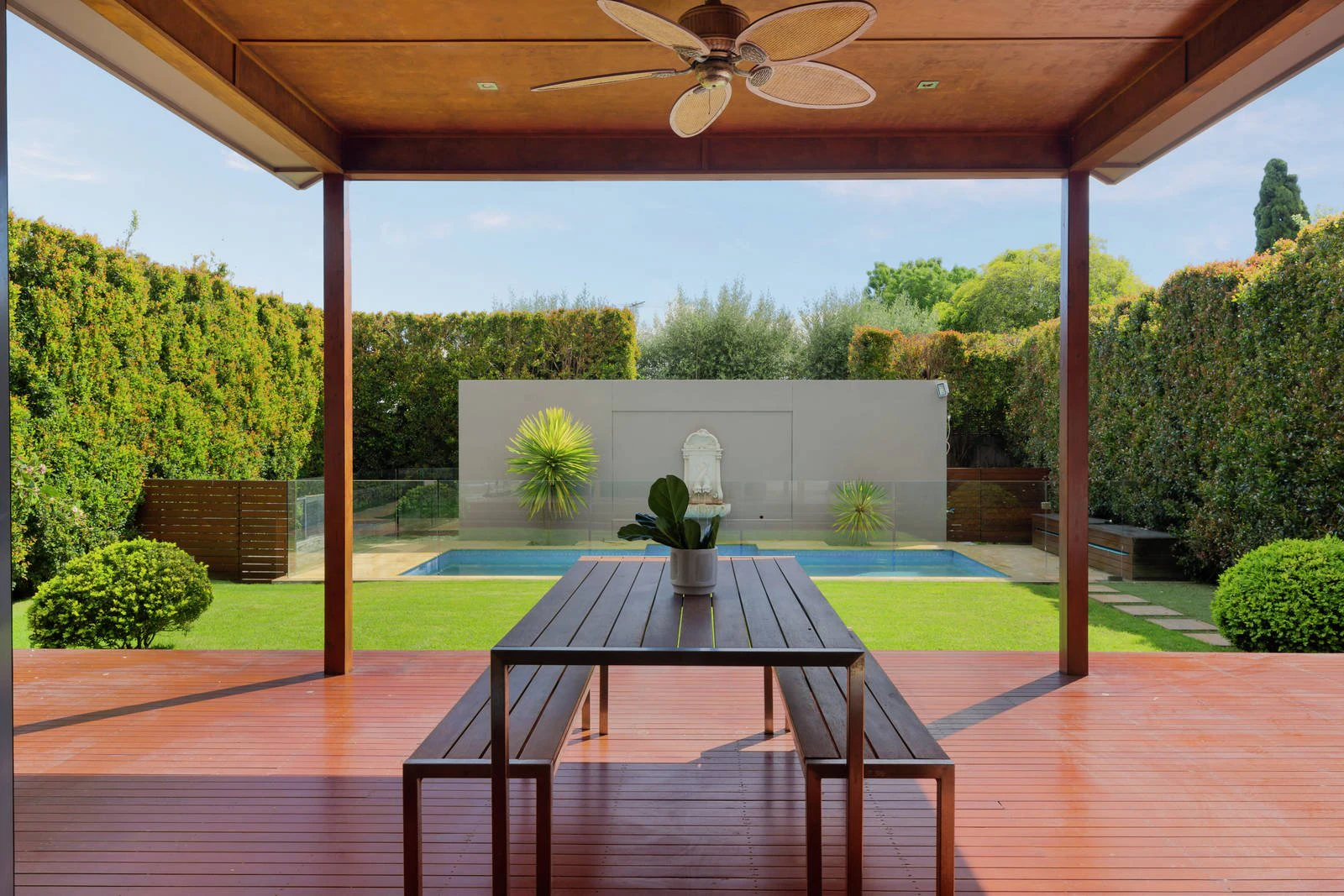 1 Avondale Street, Hampton, VIC
