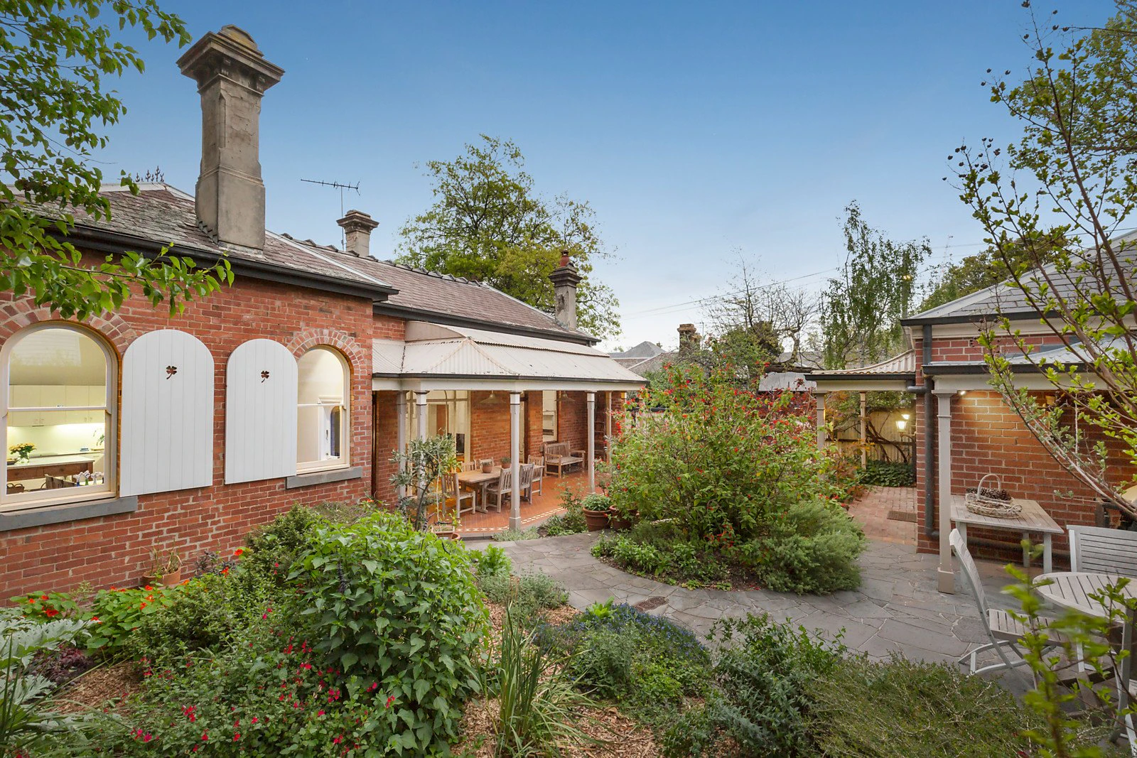 25 Wellington Street, Kew, VIC