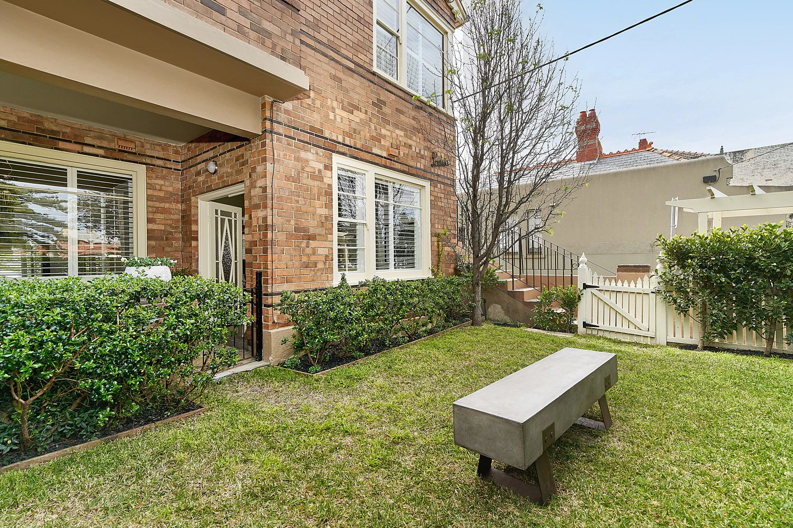 2/198 Kerferd Road, Albert Park, VIC