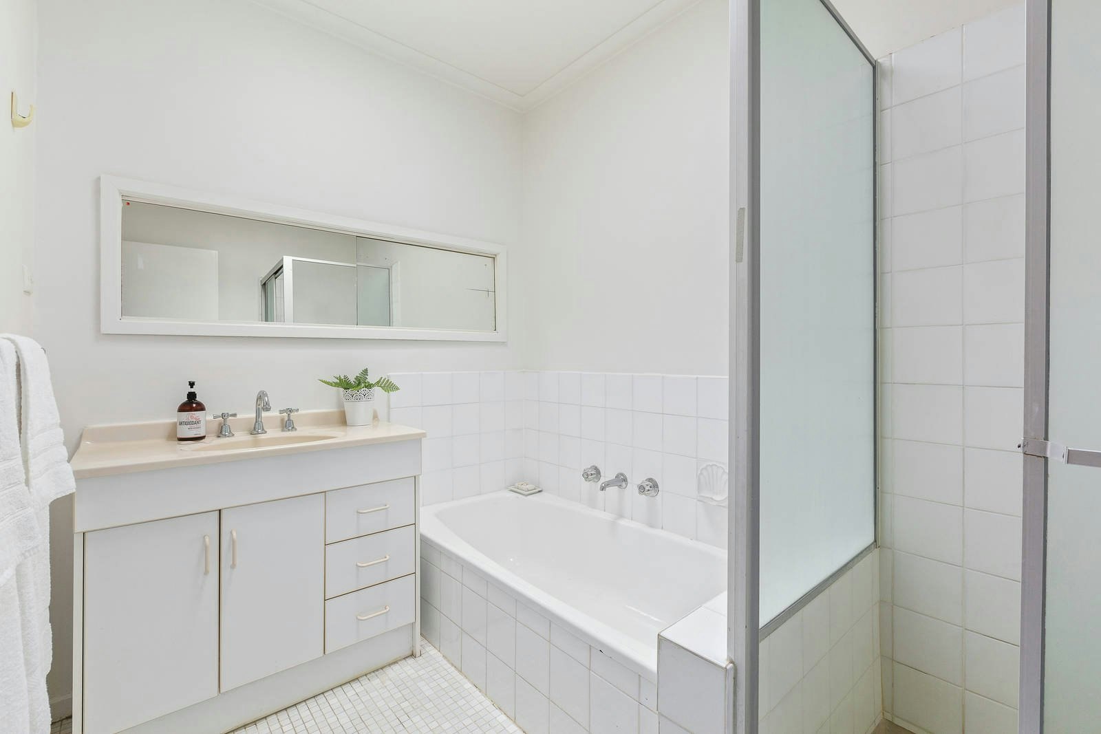 3/5 Suffolk Road, Surrey Hills, VIC