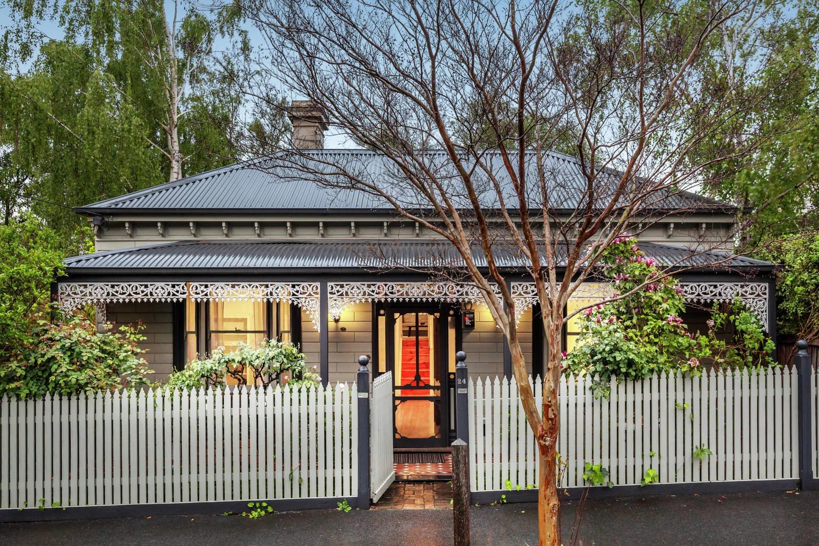 24 Oberon Avenue, Hawthorn East, VIC