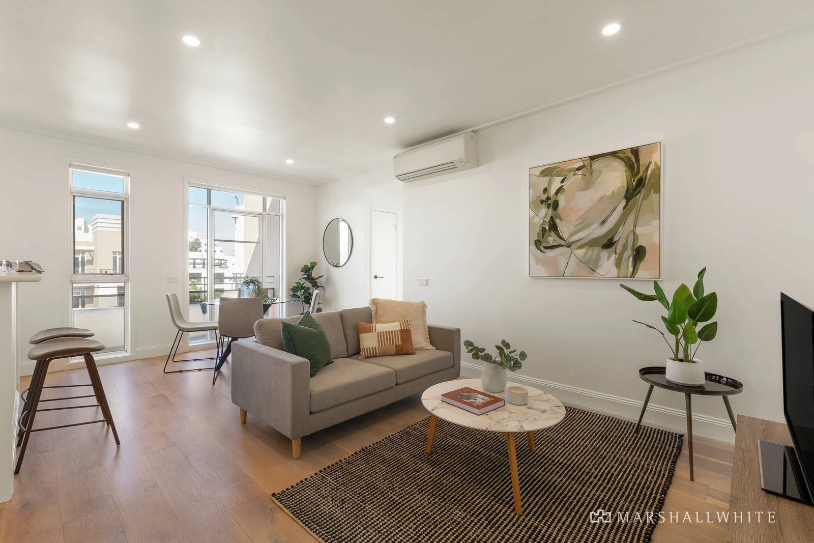 11/2 Seisman Place, Port Melbourne, VIC