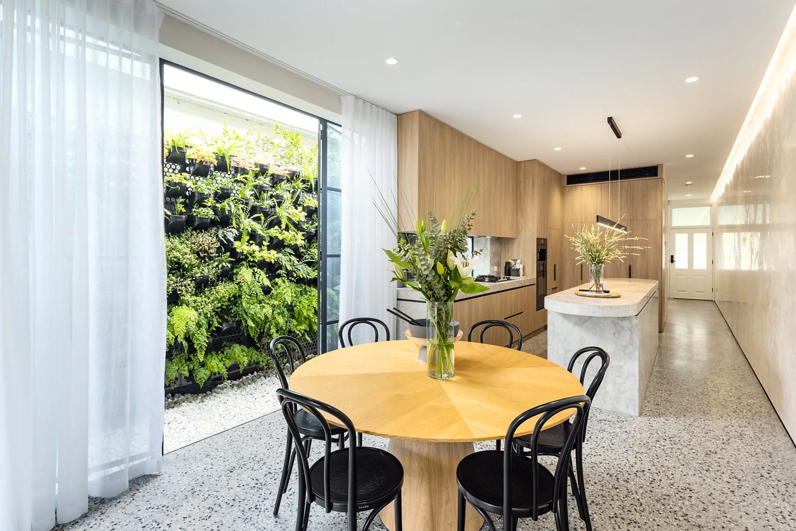 103 Kerferd Road, Albert Park, VIC