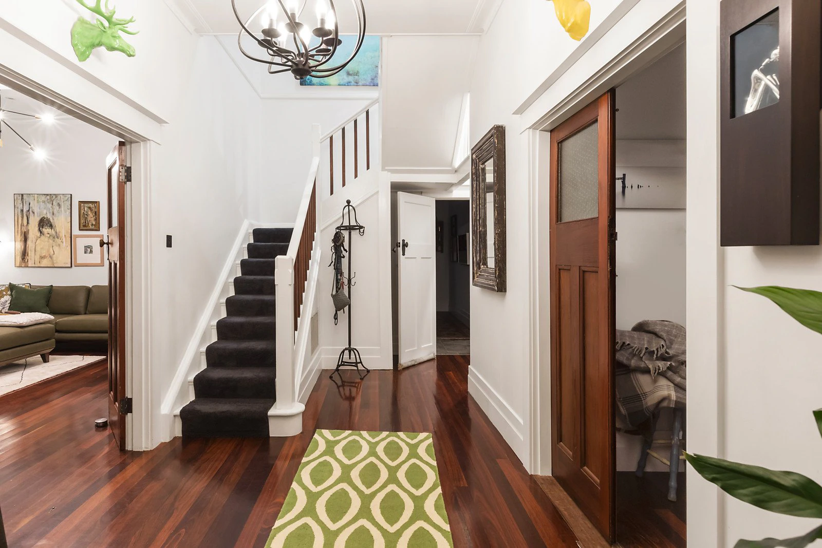 84 High Street, Glen Iris, VIC