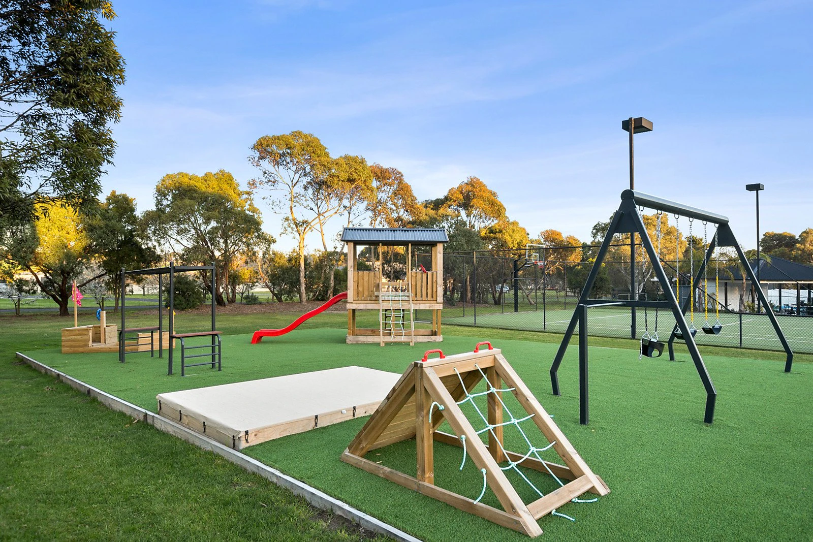 4 Bailey Place, Mornington, VIC