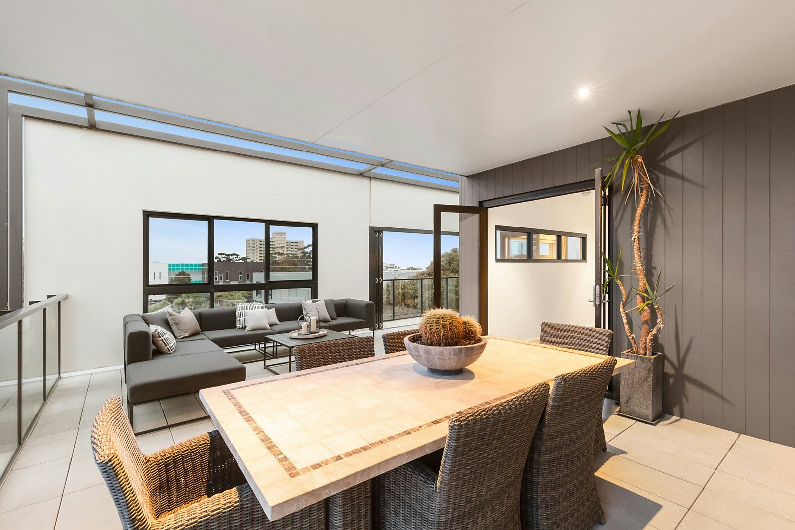 36 Graham Street, Albert Park, VIC