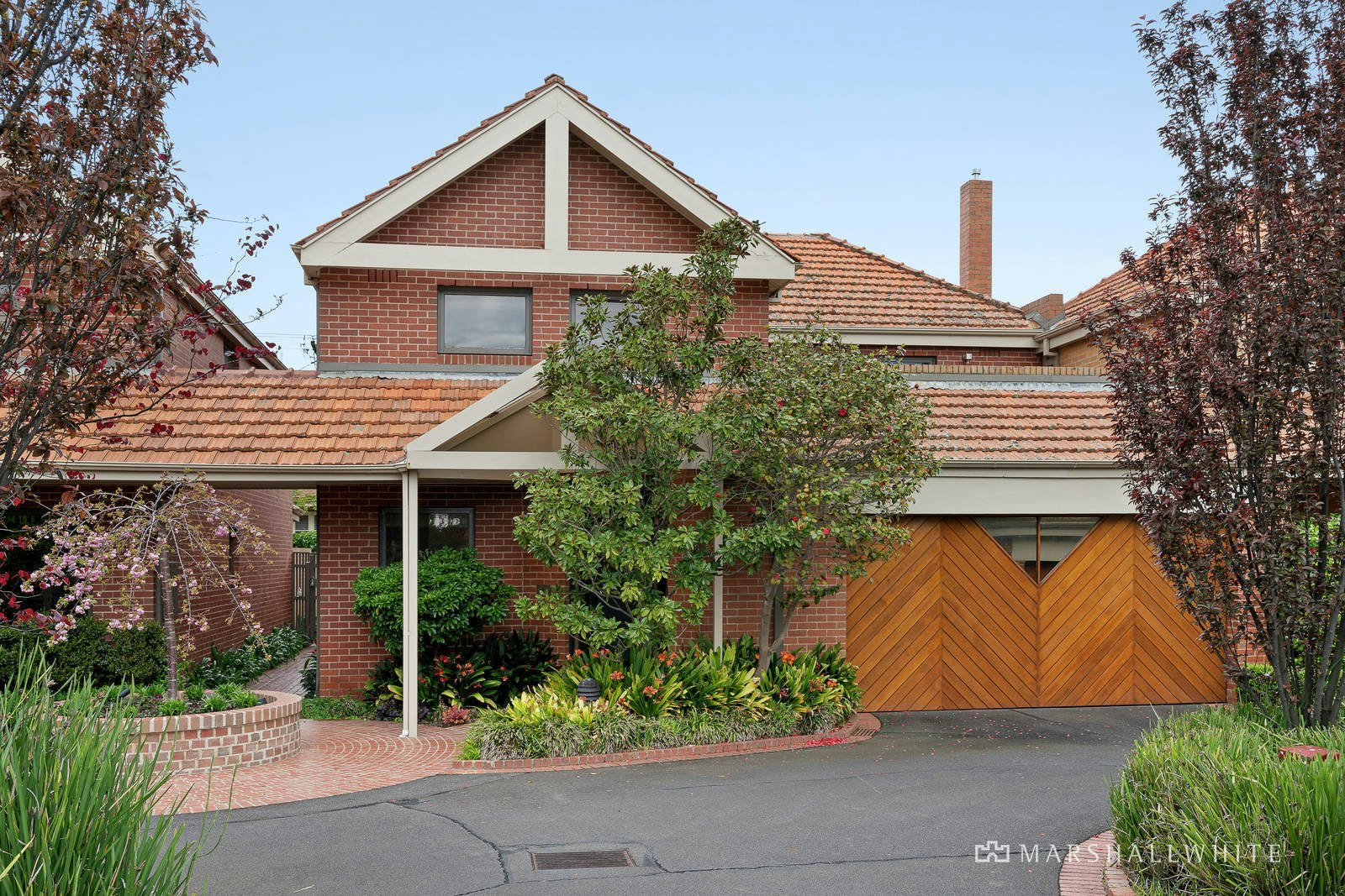 8 Ellesmore Court, Kew, VIC