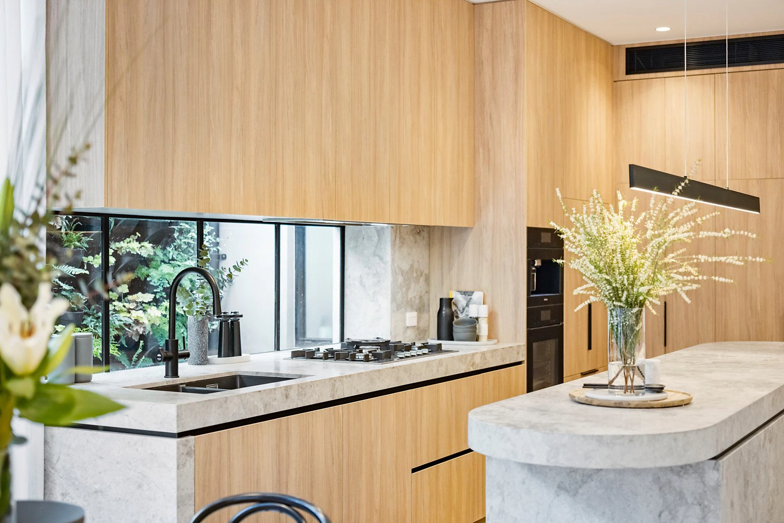 103 Kerferd Road, Albert Park, VIC