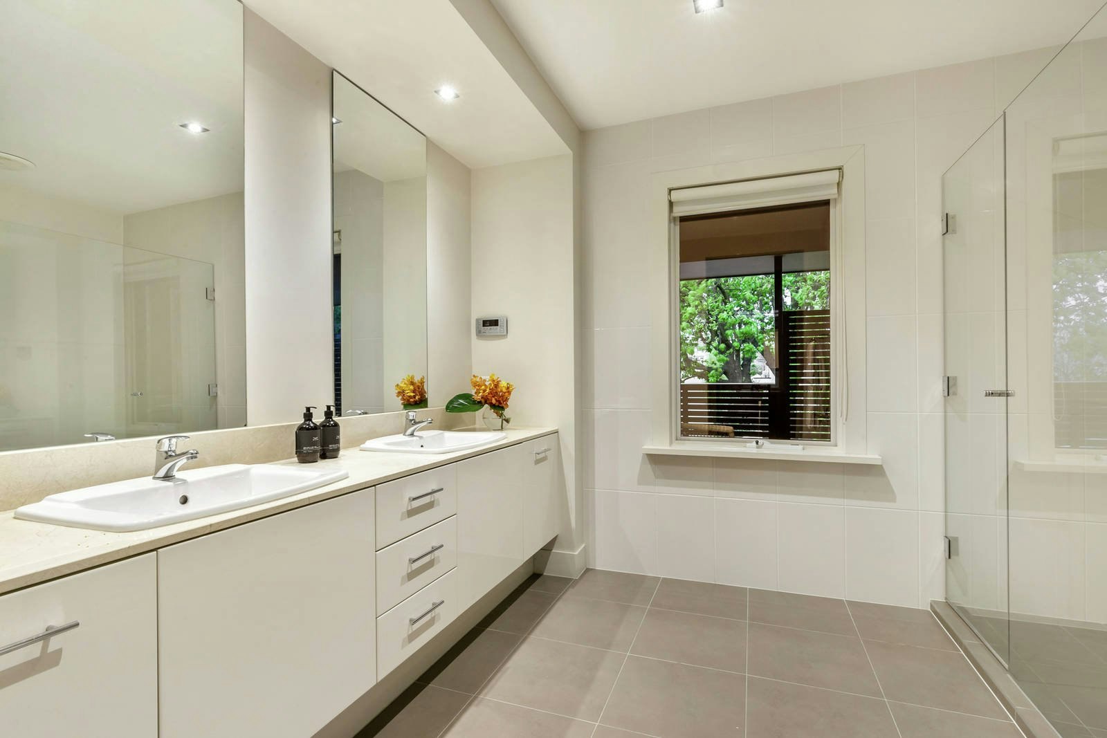 9 Nyora Street, Malvern East, VIC