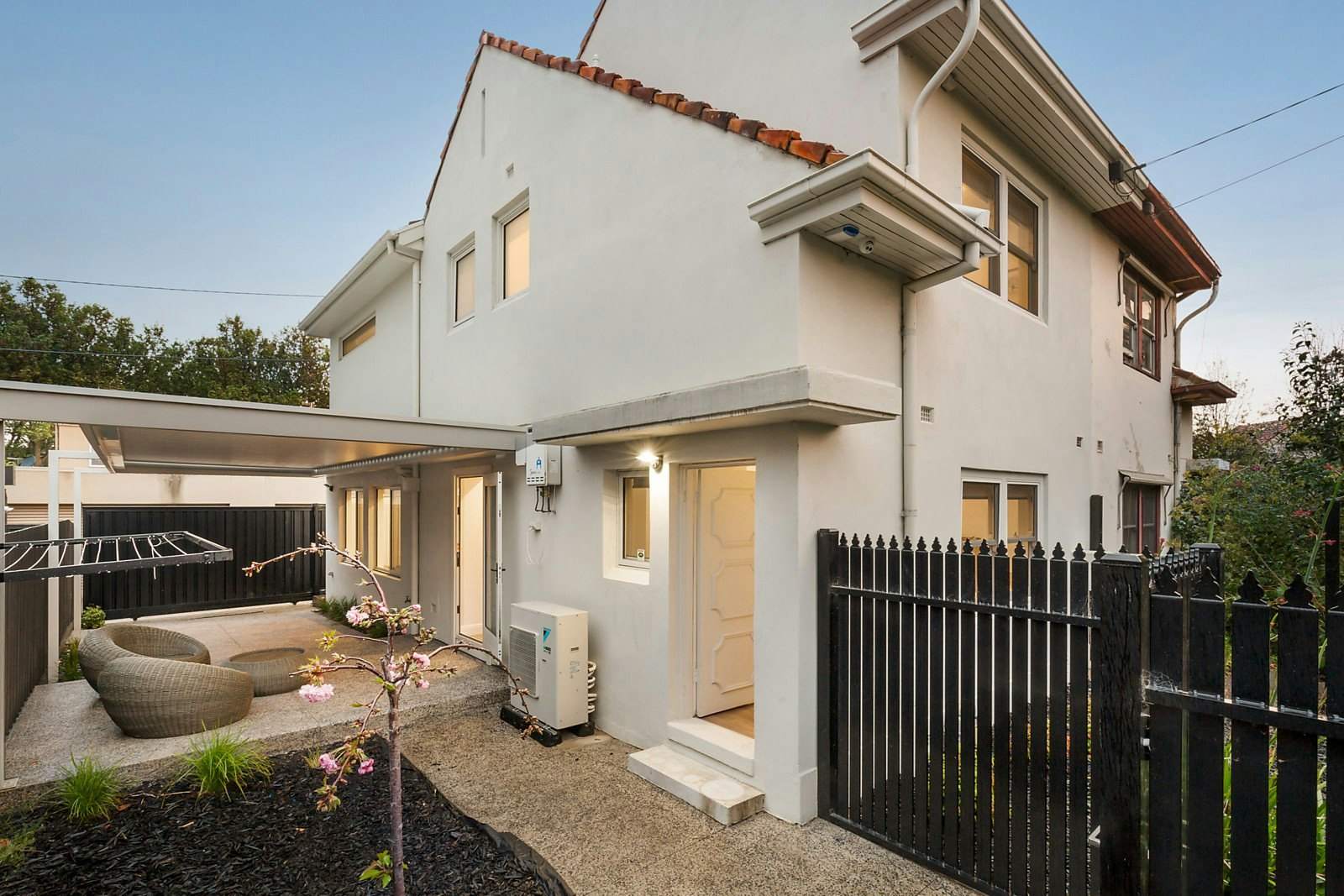2 Southward Avenue, Port Melbourne, VIC