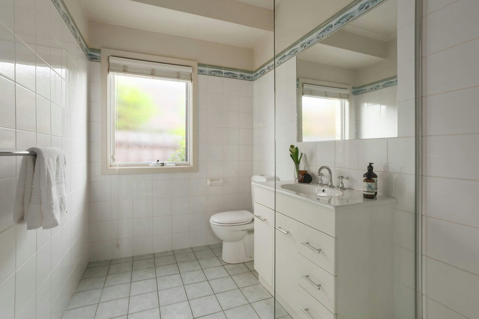 23 Everton Grove, Surrey Hills, VIC