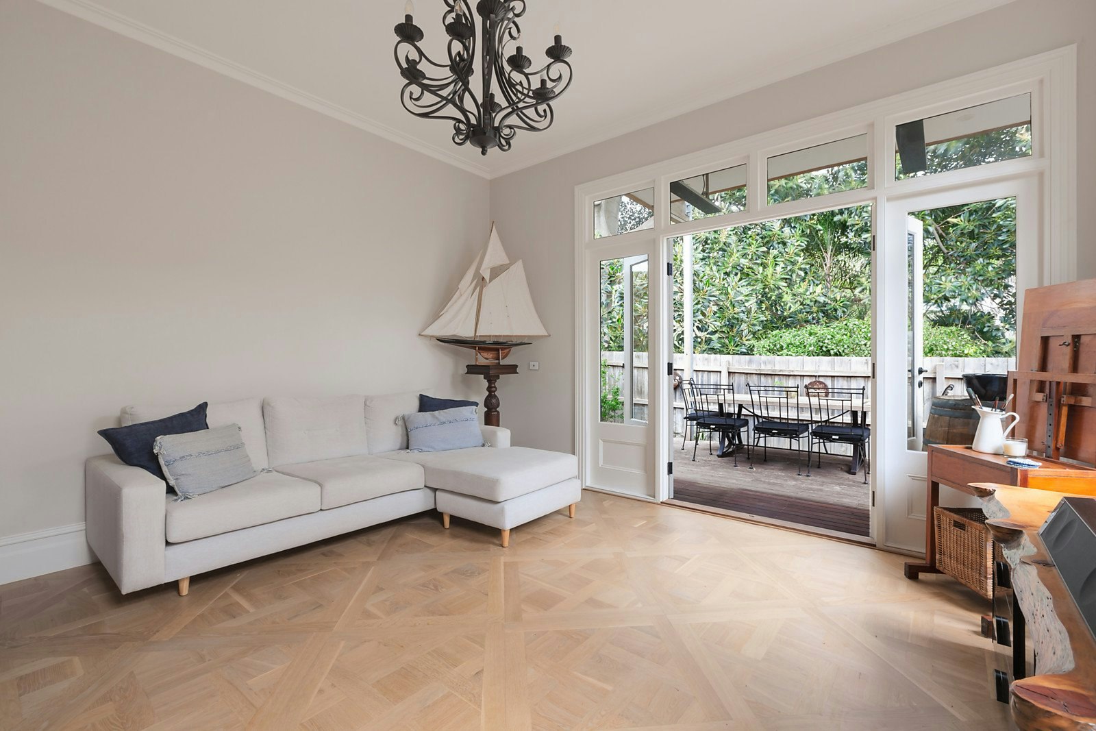 6 Falmouth Street, Hawthorn, VIC