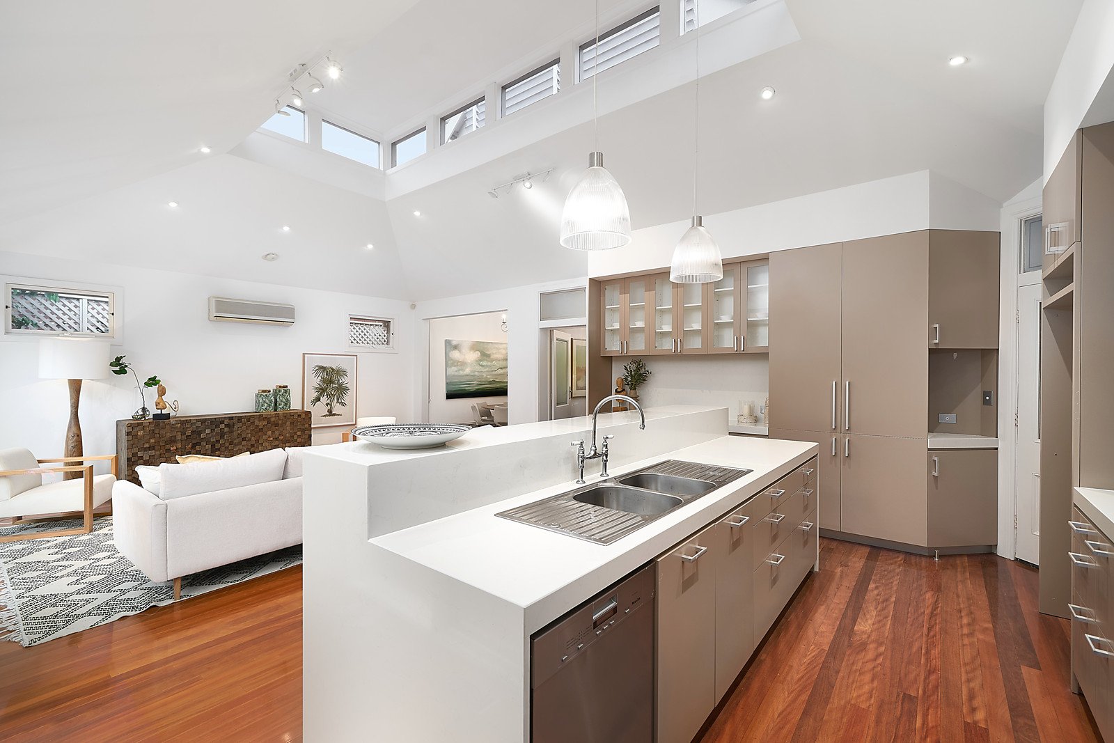 47 Dinsdale Street, Albert Park - Thumbnail 7