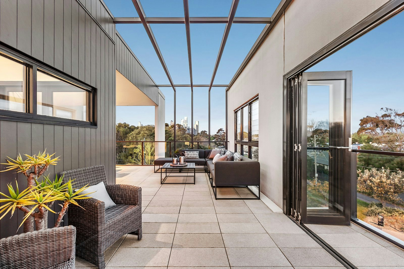 36 Graham Street, Albert Park, VIC