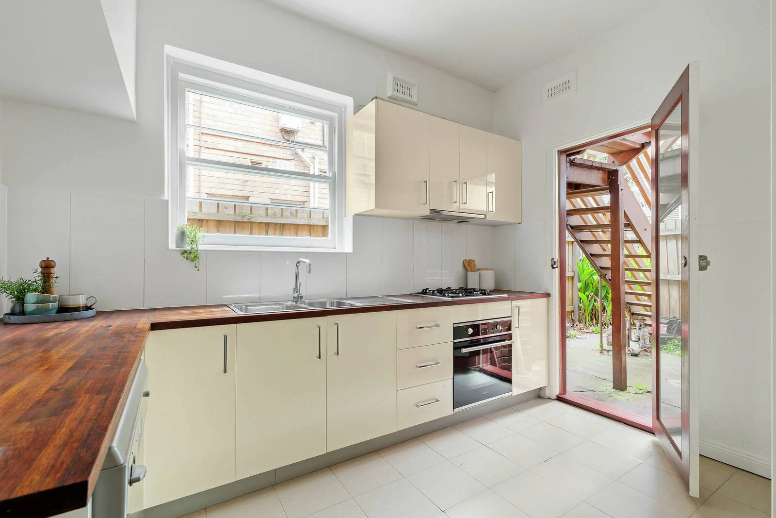 1/18 Shelley Street, Elwood, VIC