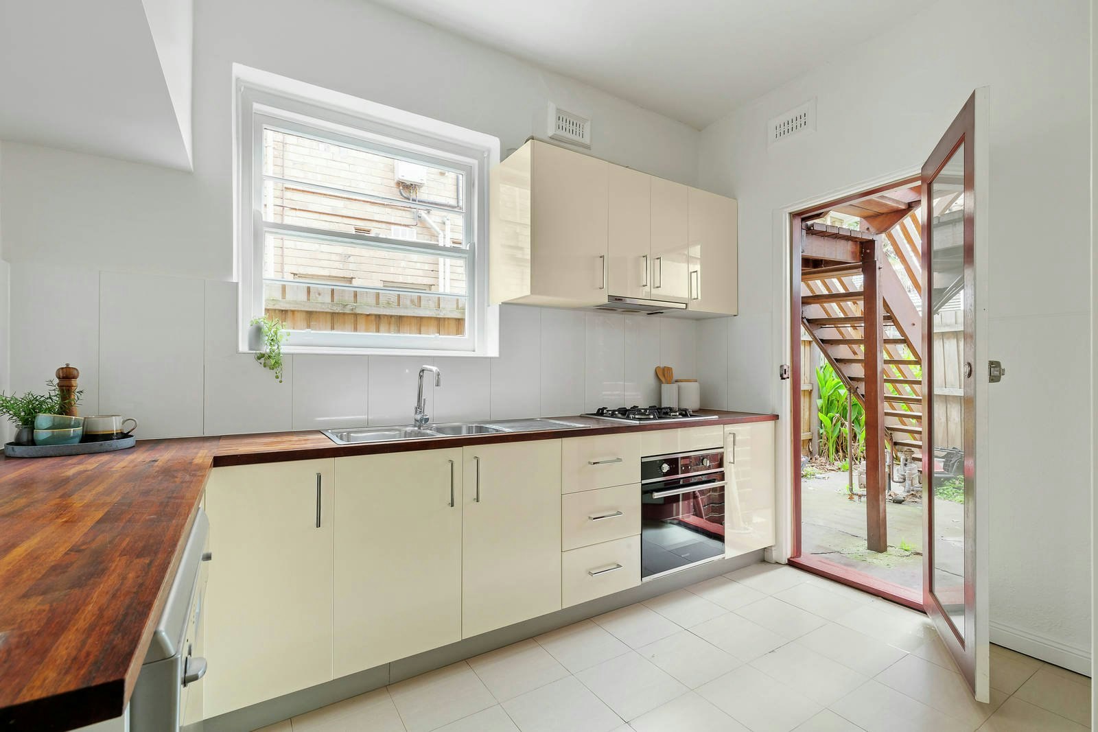 1/18 Shelley Street, Elwood, VIC