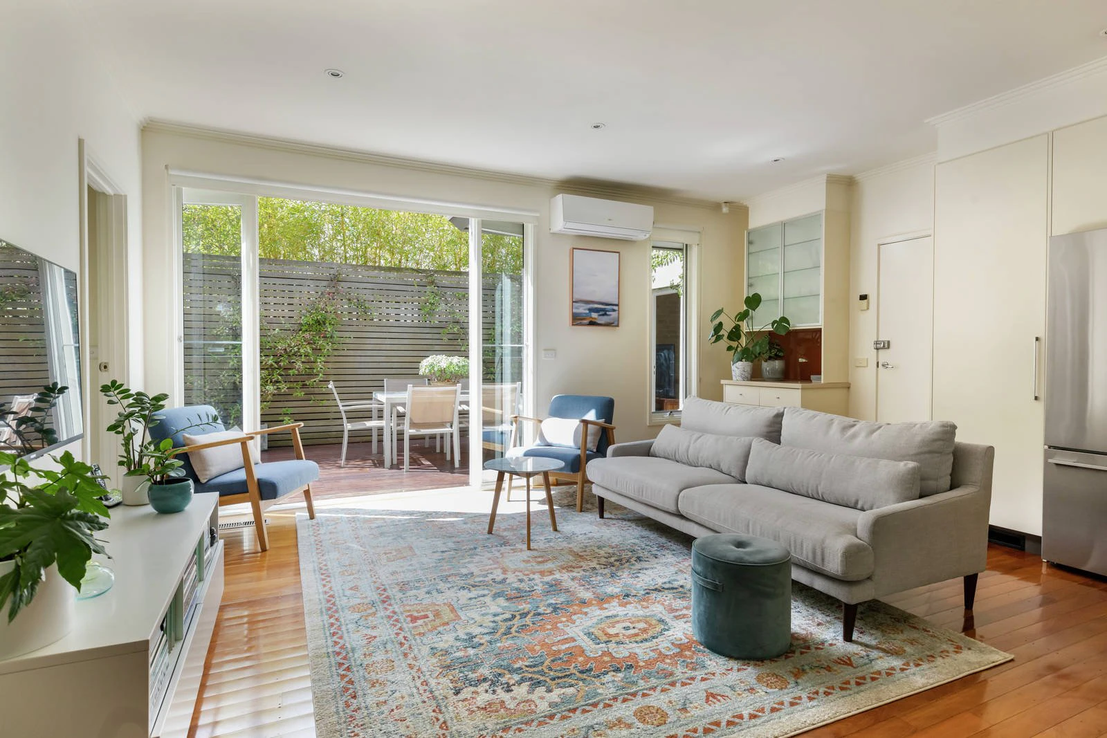 1/4 Rowland Street, Kew, VIC