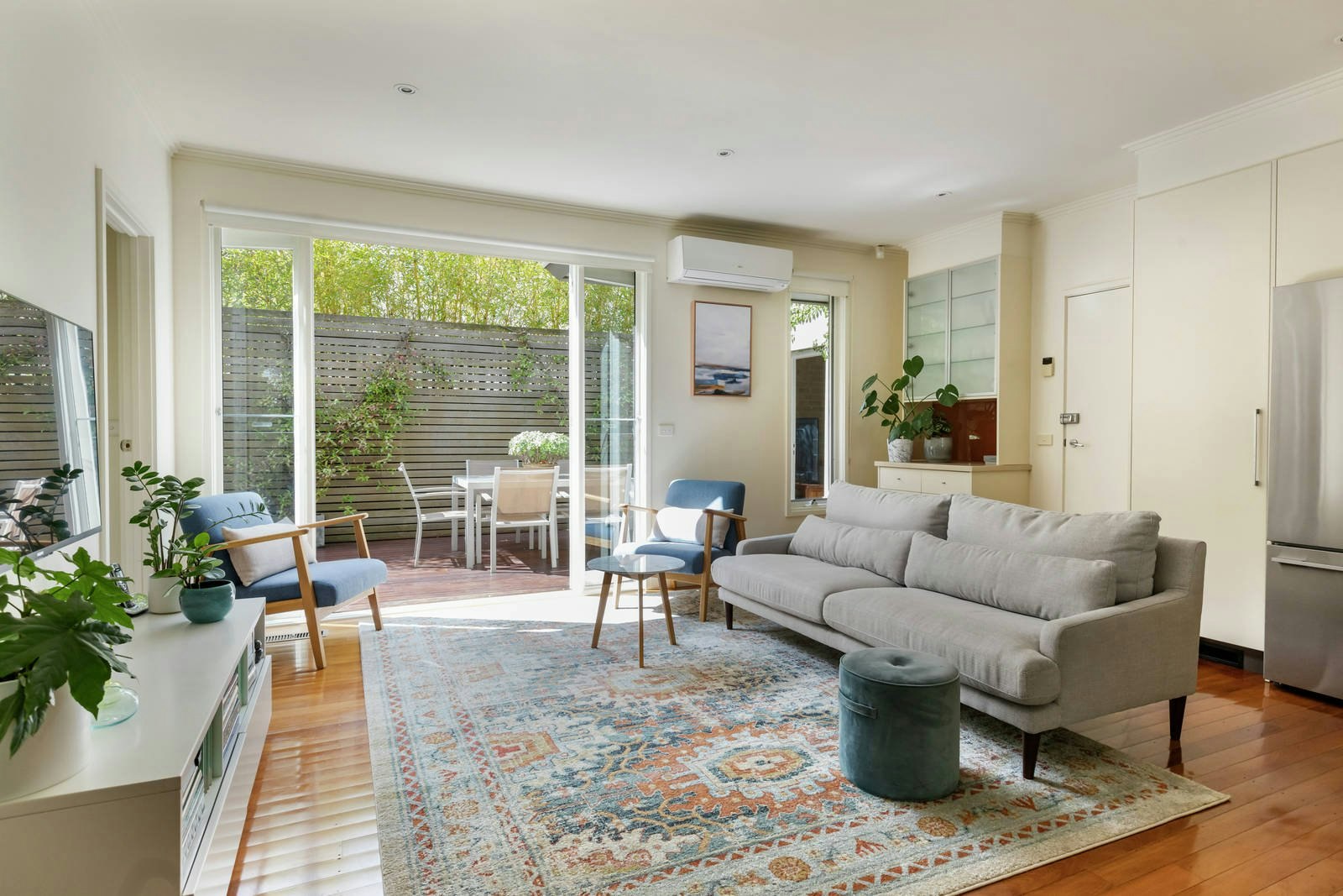 1/4 Rowland Street, Kew, VIC