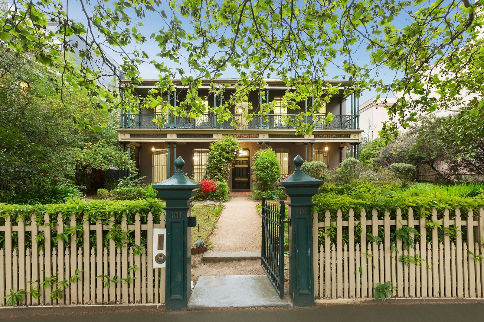 97-105 Rathdowne Street, Carlton, VIC