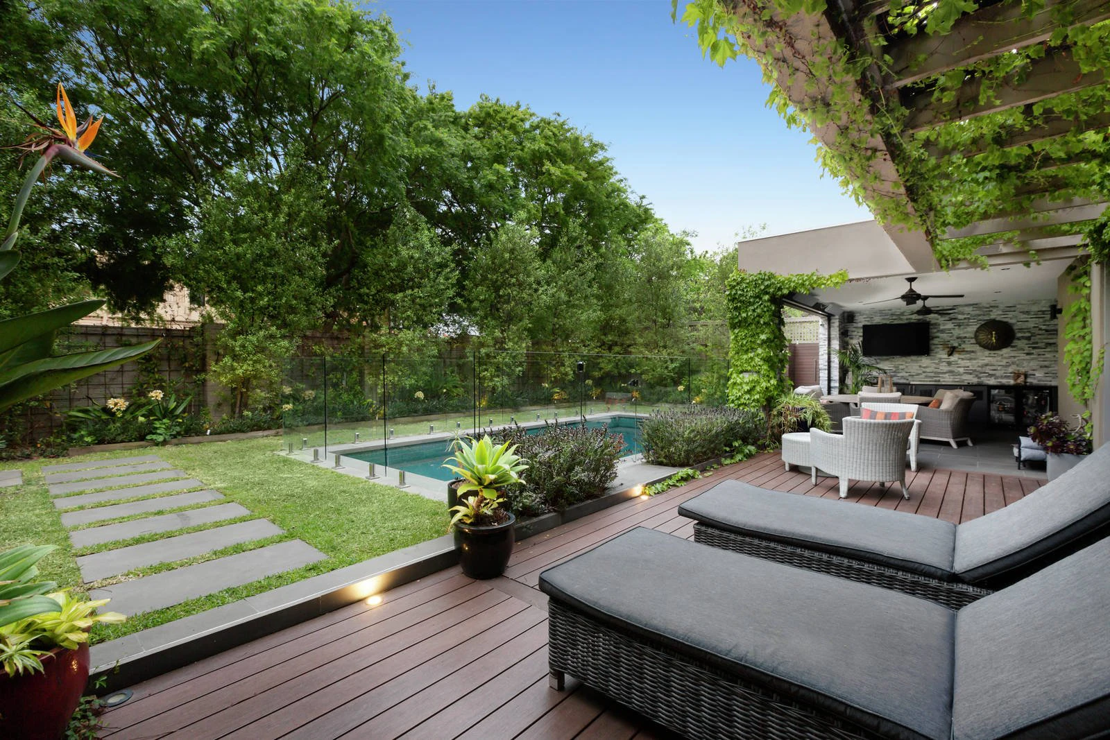 16 Chelsea Street, Brighton, VIC